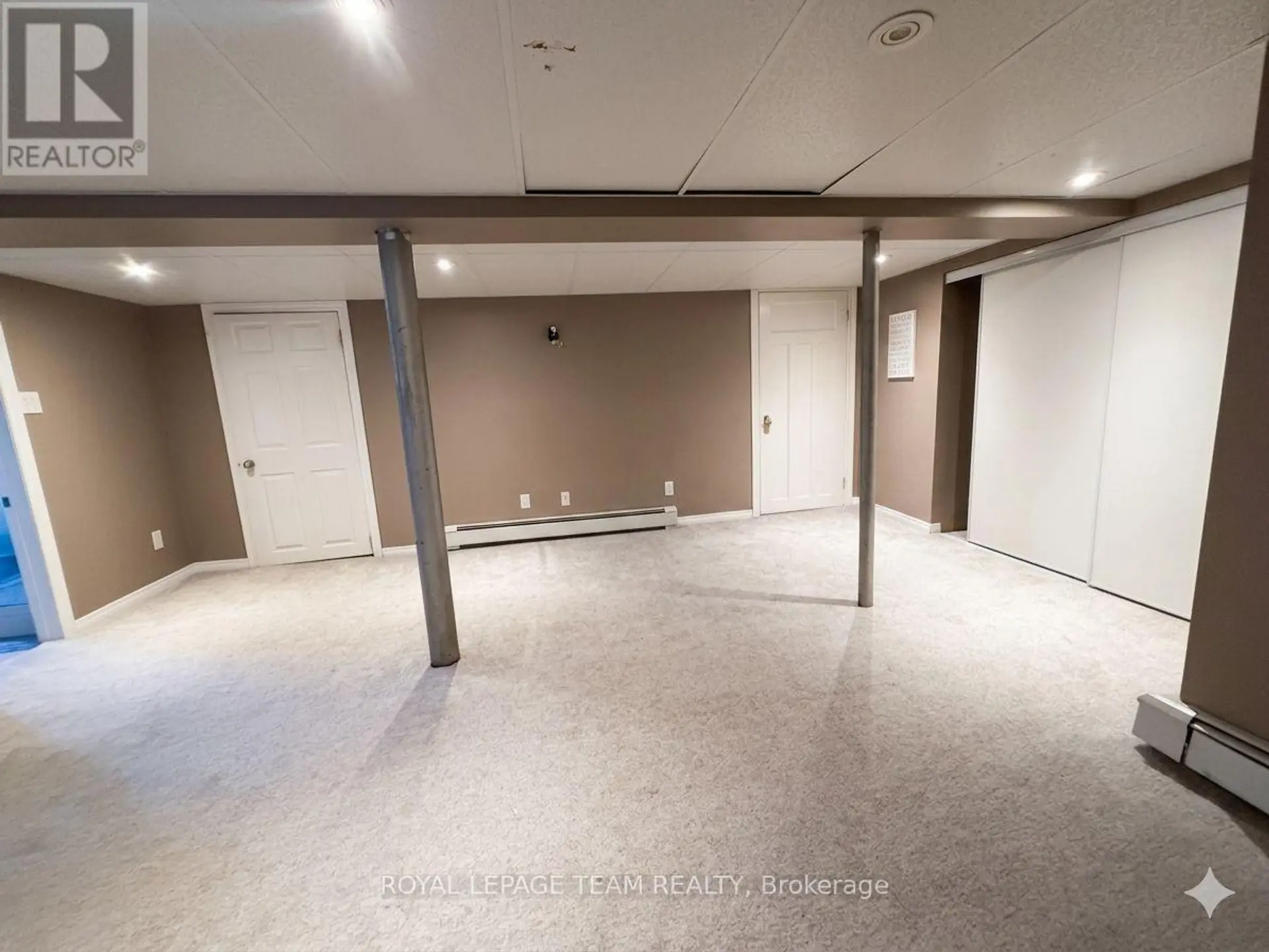 444 PARKDALE AVENUE - Image 9