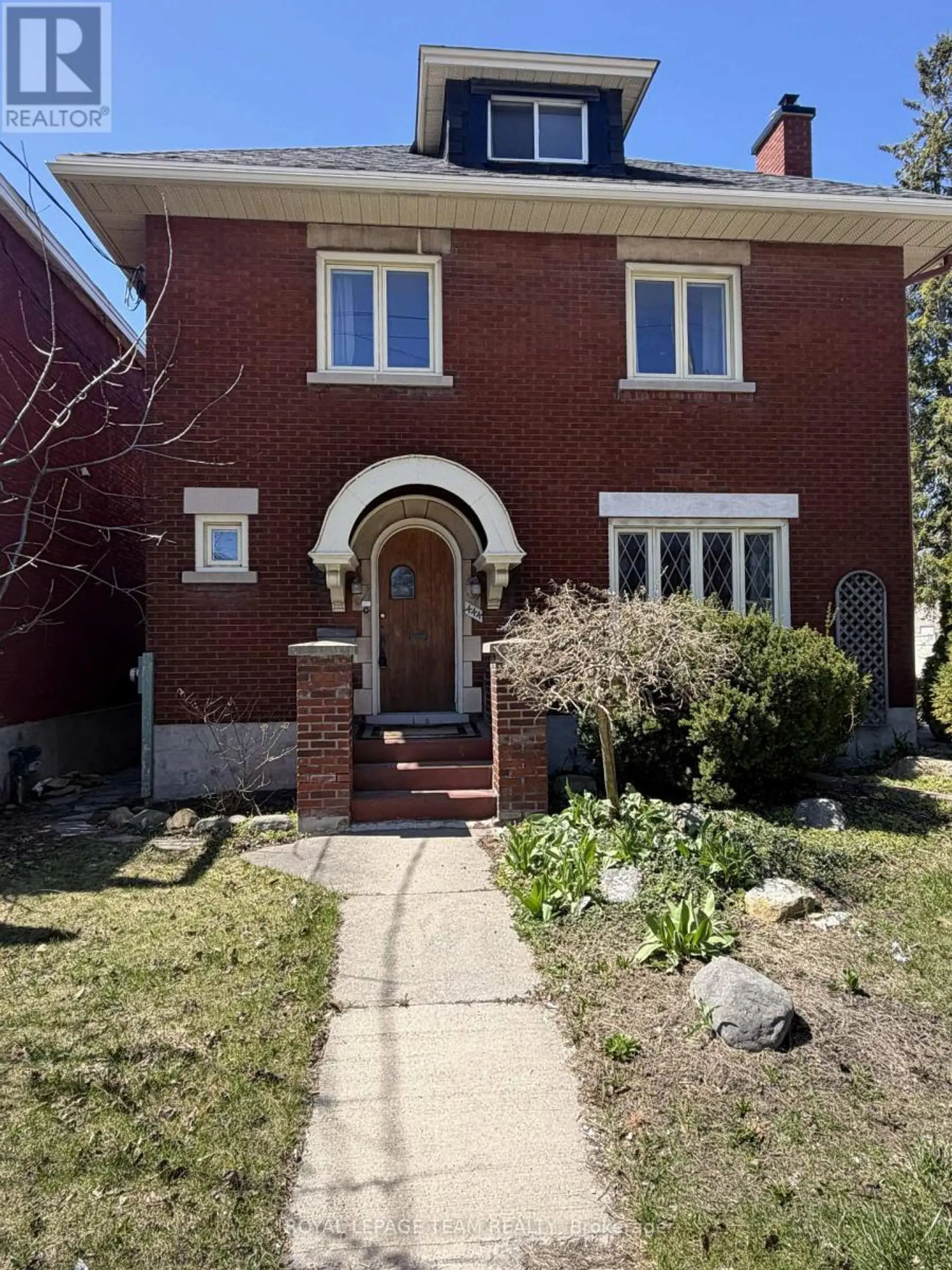 444 PARKDALE AVENUE - Image 1
