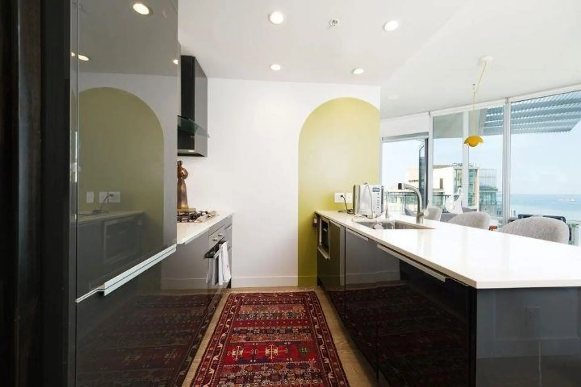#3708 1283 Howe Street - Image 12