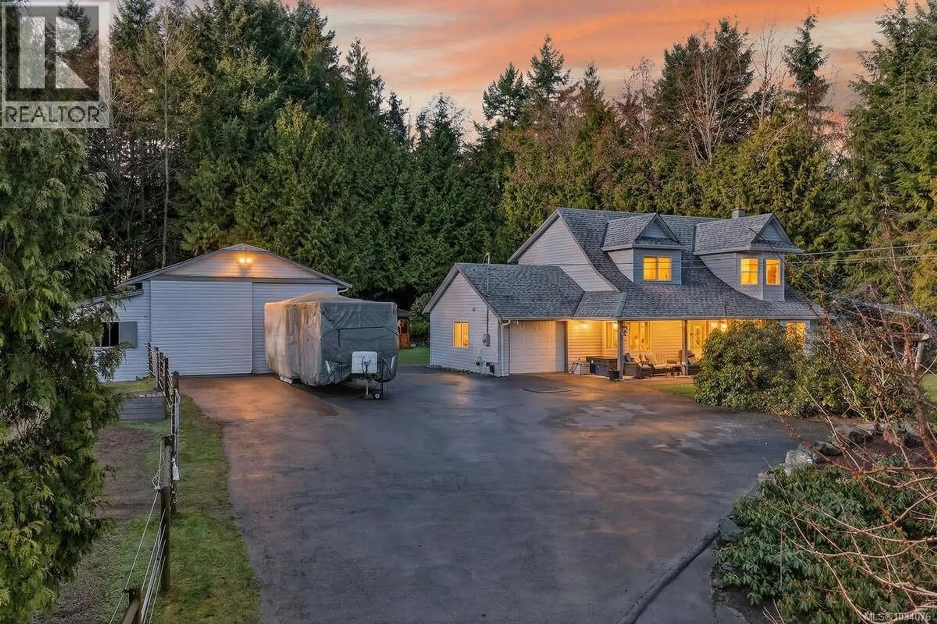 Property at 1136 Corcan Rd, Qualicum Beach, BC