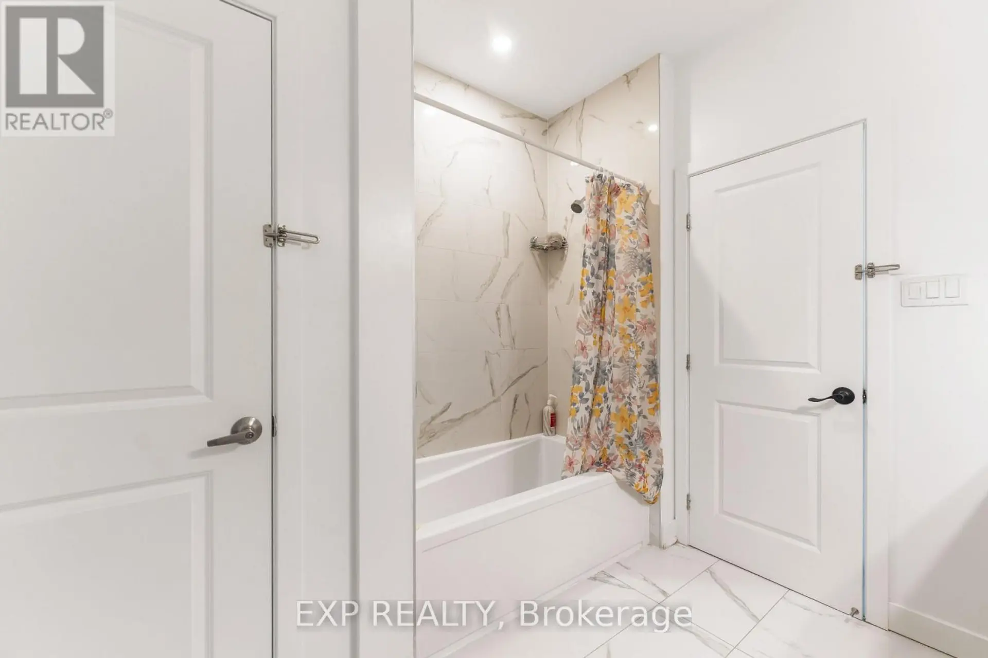 511 ADANAE WAY - Image 17
