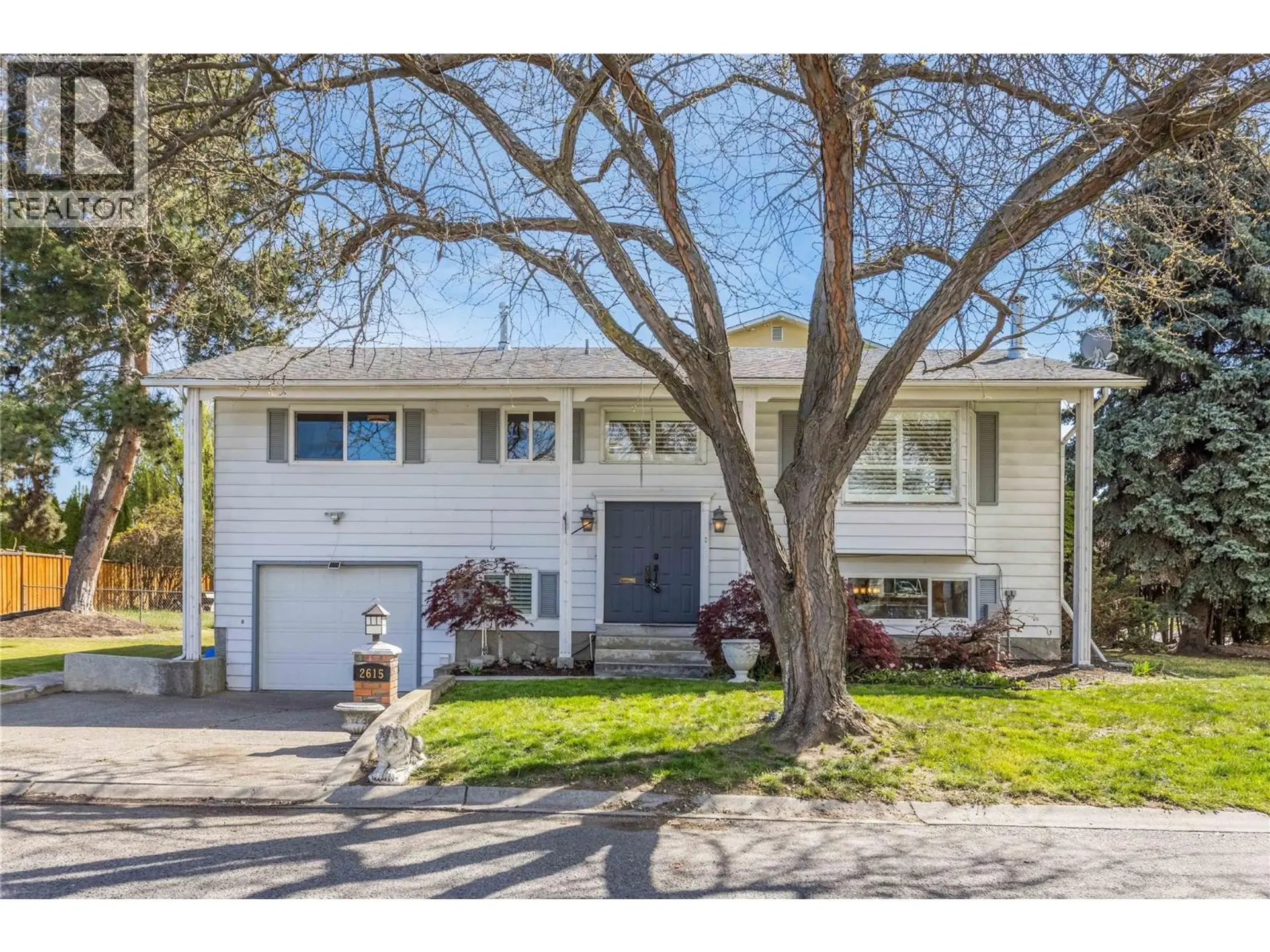 Property at 2615 GRENFELL Road, Kelowna, BC