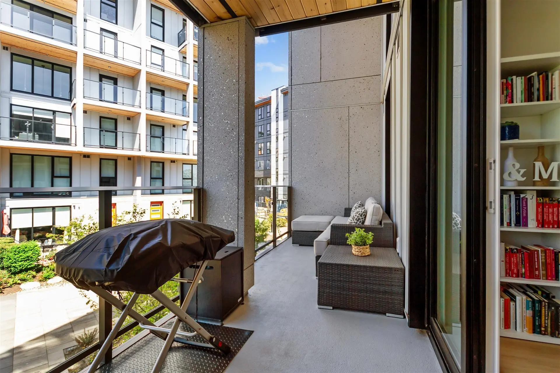 #203 9580 Tower Road - Image 7