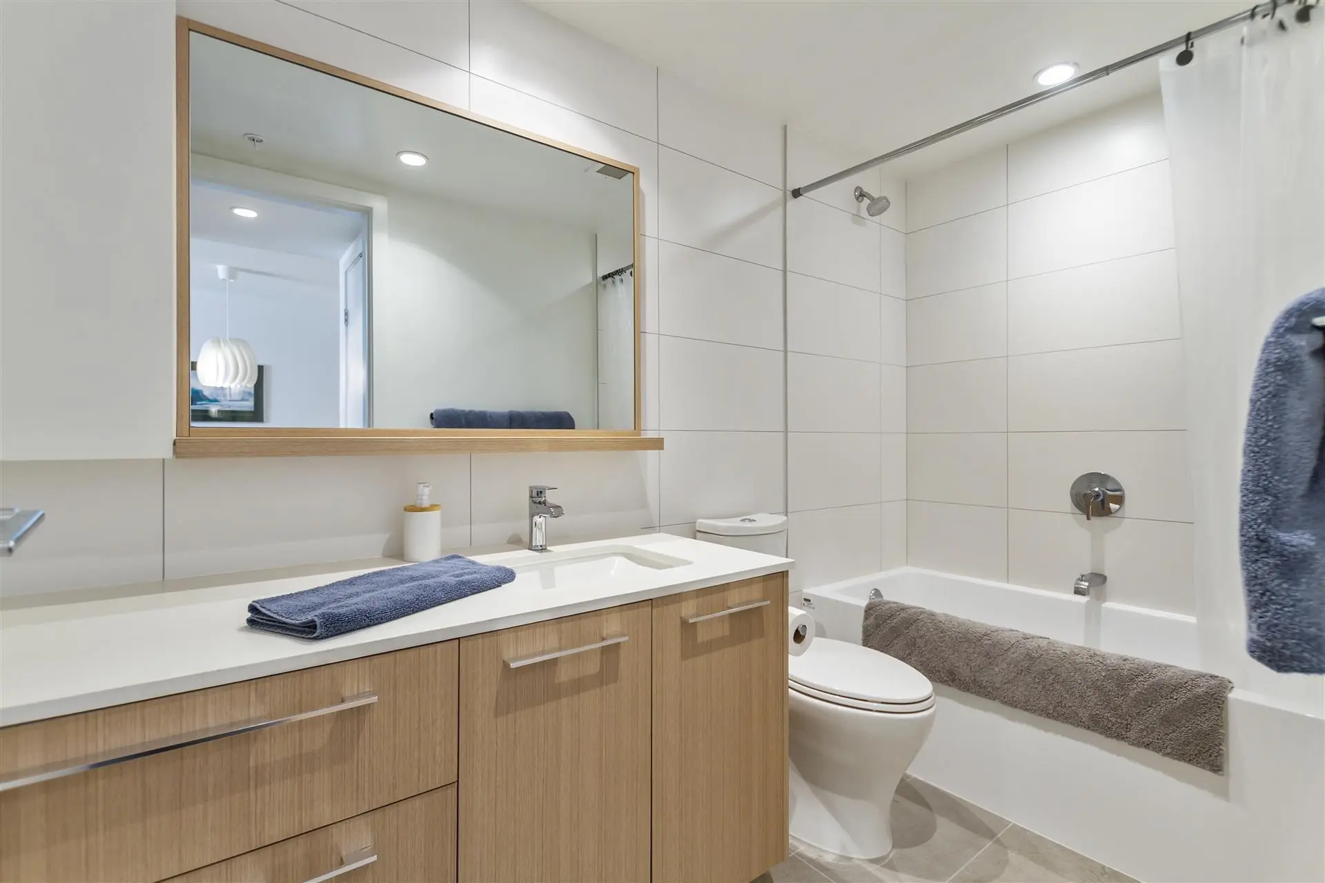 #203 9580 Tower Road - Image 13