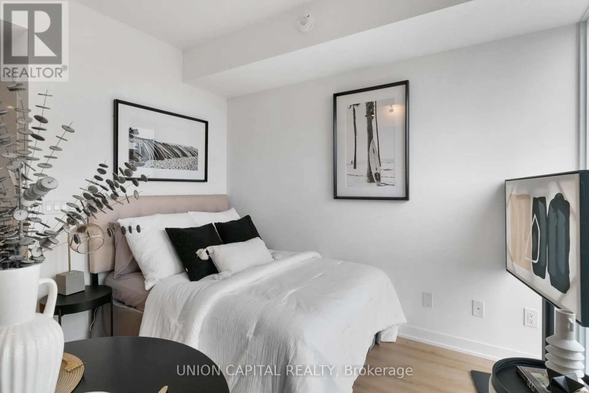 #1612 319 JARVIS STREET - Image 9