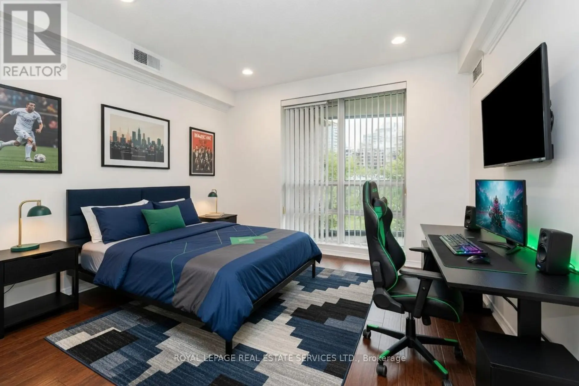 #311 17 MICHAEL POWER PLACE - Image 9