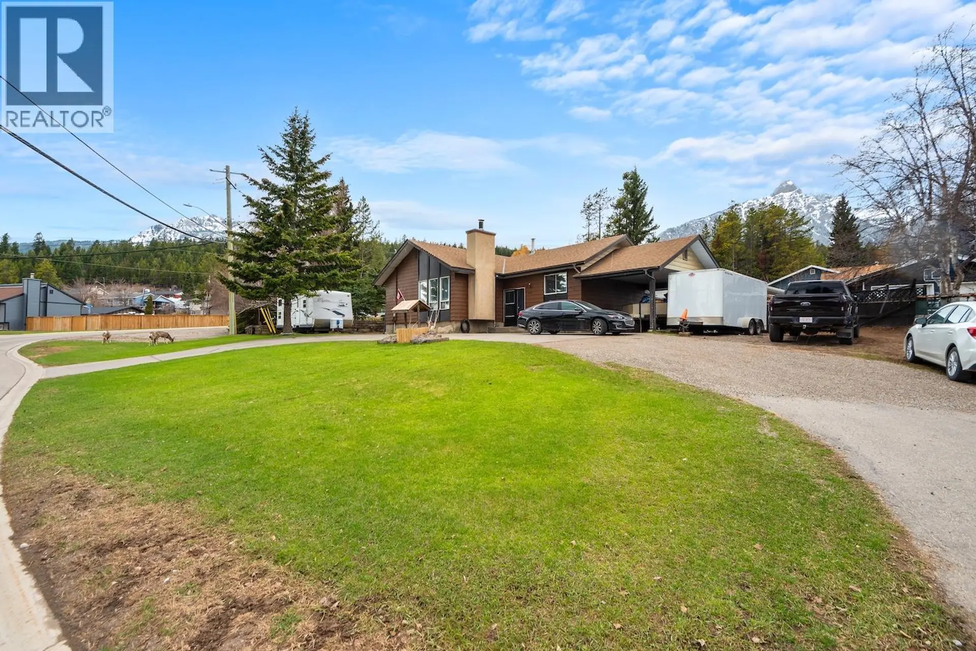 Property at 925 Alpine Way, Elkford, BC