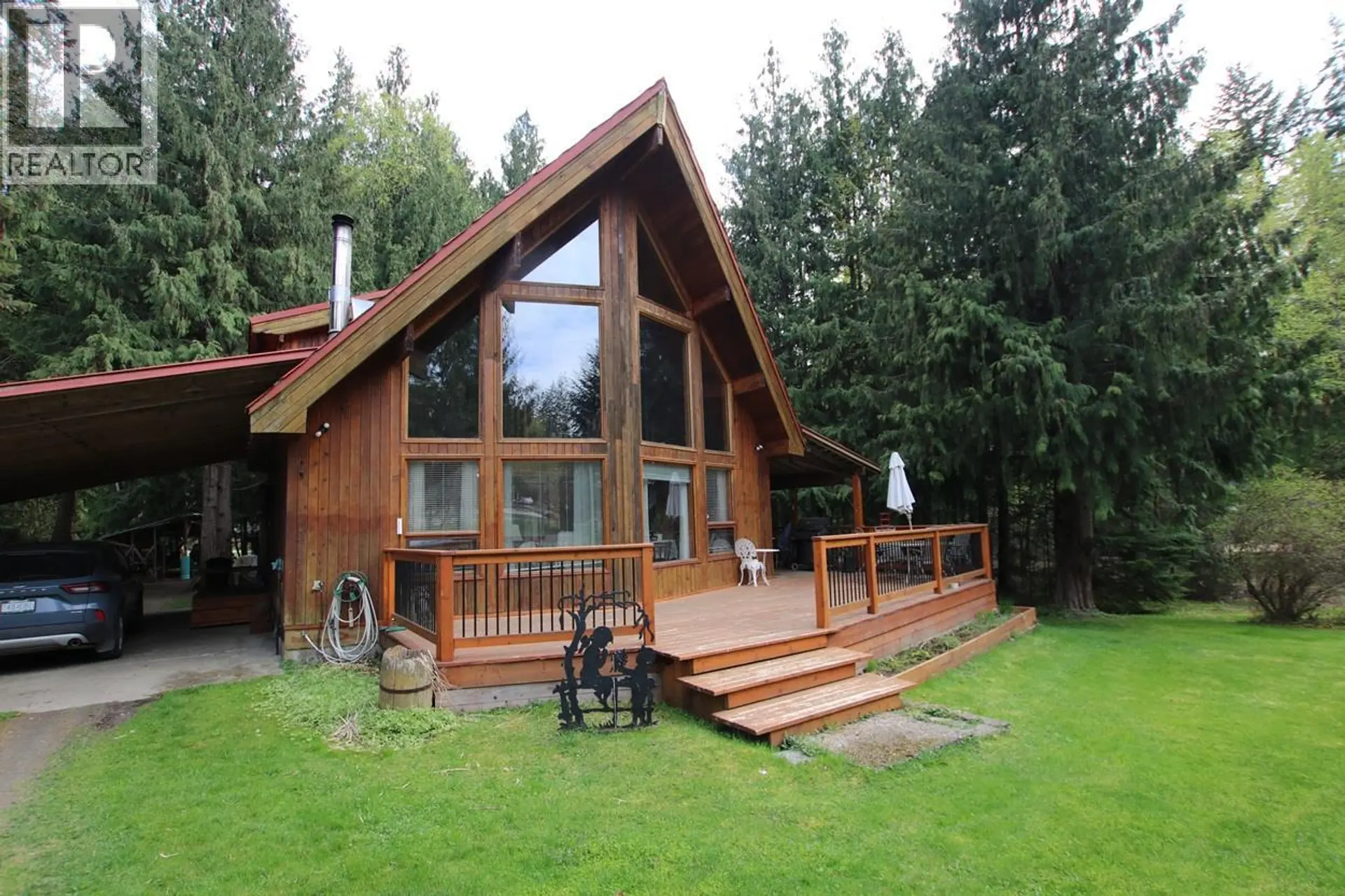 Property at 432 Bayles Road, Nakusp, BC