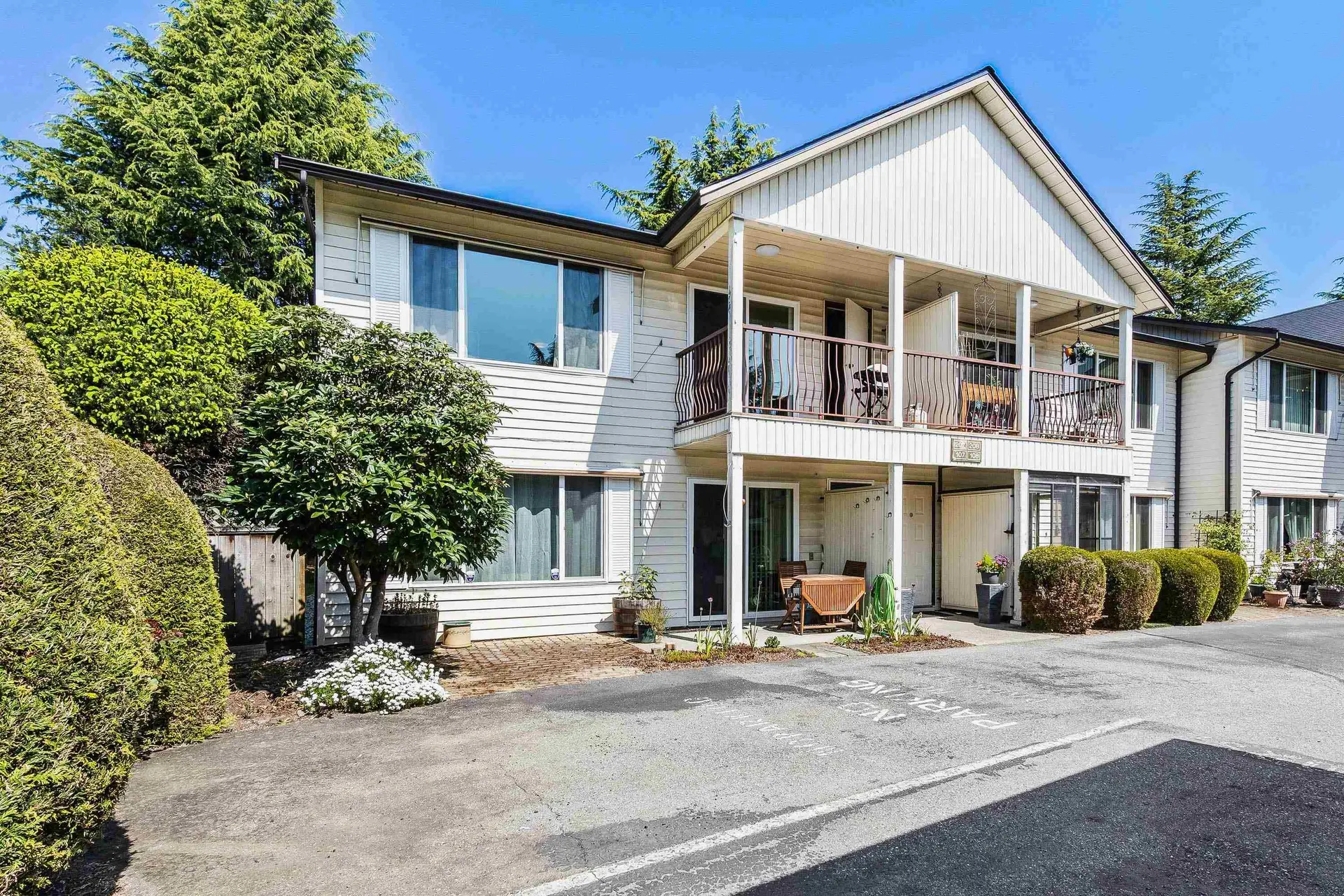 Property at #207 2853 Bourquin Crescent, Abbotsford, BC
