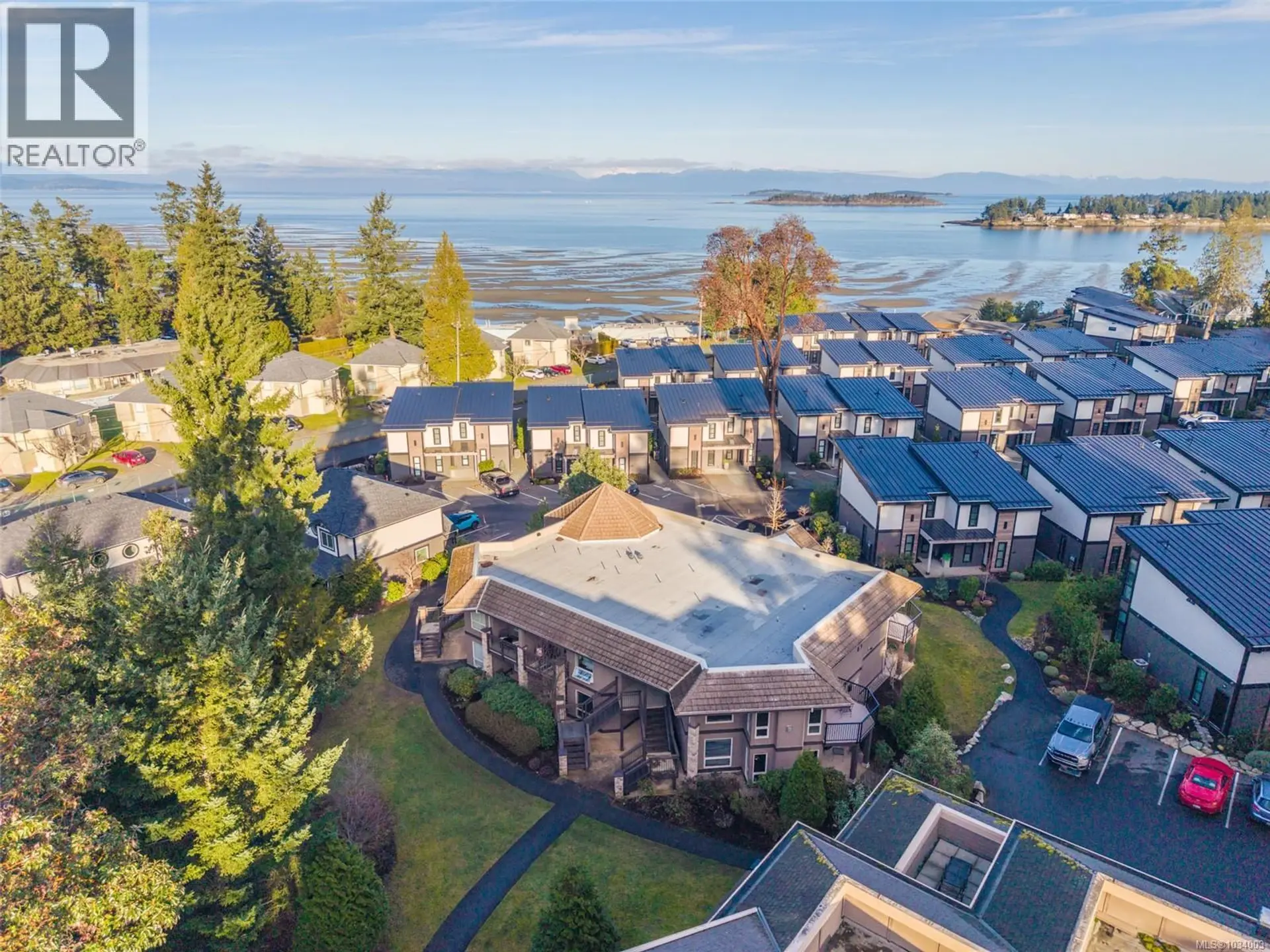 Property at #421 1175 Resort Dr, Parksville, BC