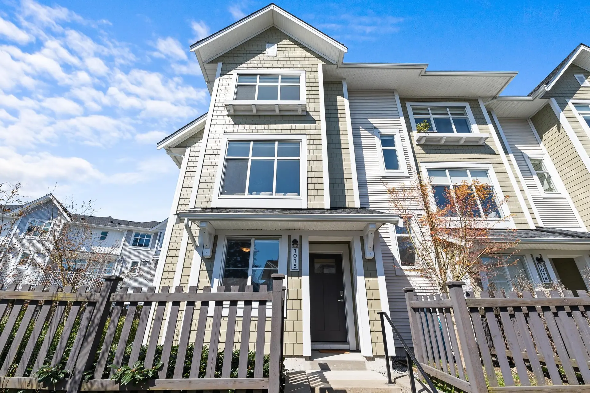 Property at #1015 11280 Pazarena Place, Maple Ridge, BC