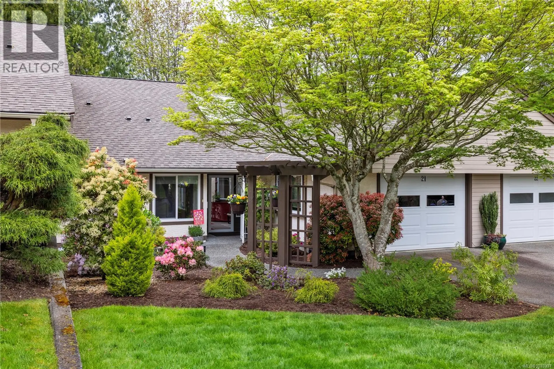 Property at #21 885 Berwick Rd, Qualicum Beach, BC