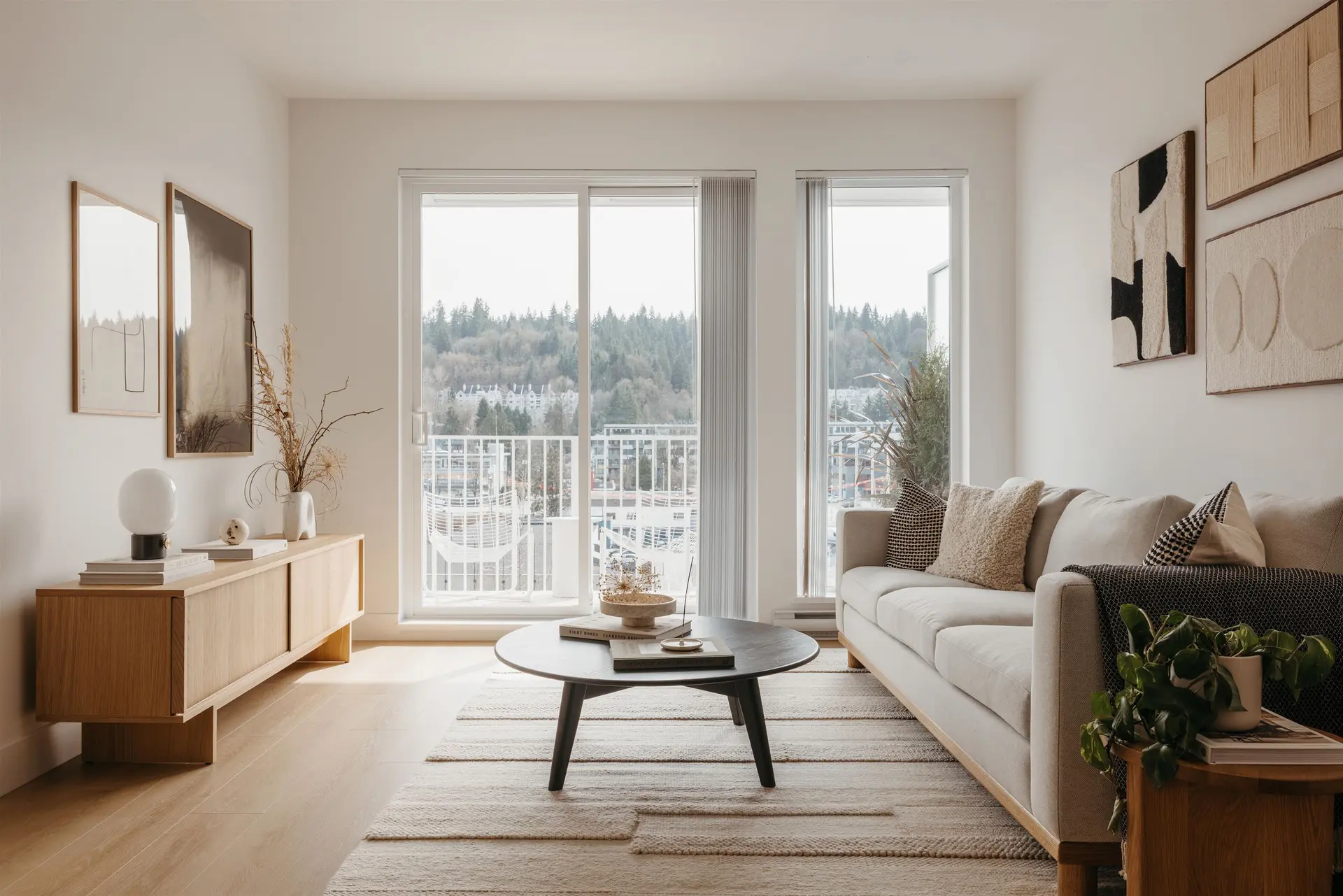 #602 3055 Murray Street - Image 5
