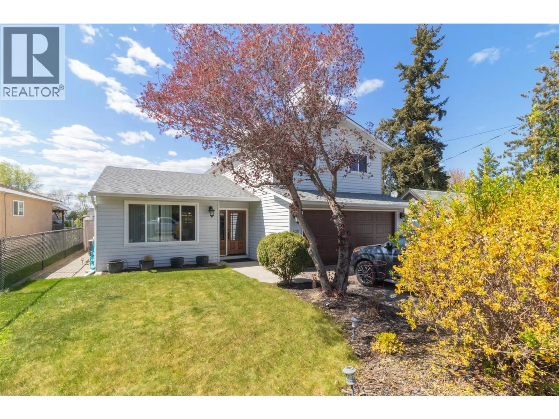 Property at 430 Dougall Road N, Kelowna, BC
