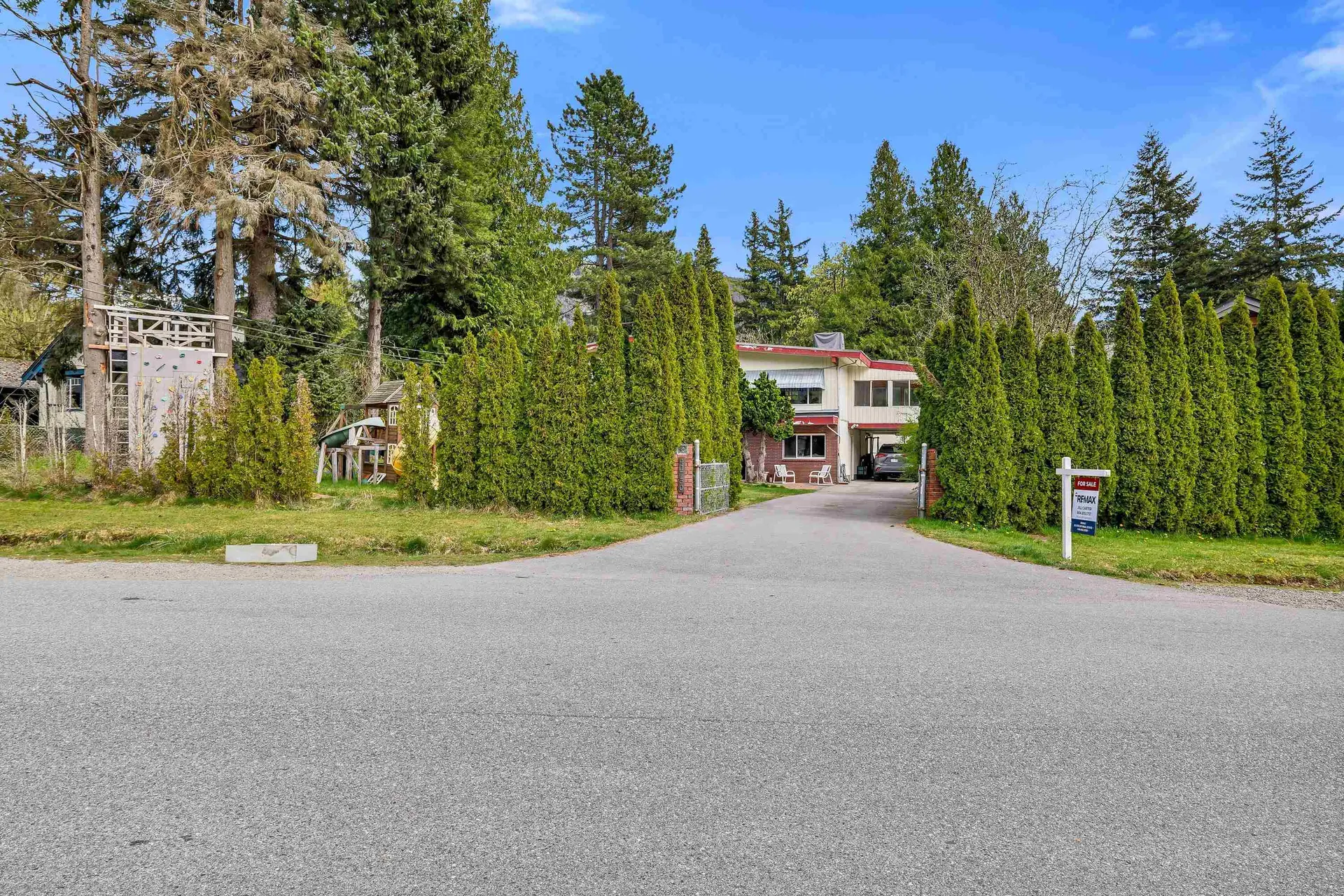 Property at 41750 Cottonwood Road, Squamish, BC