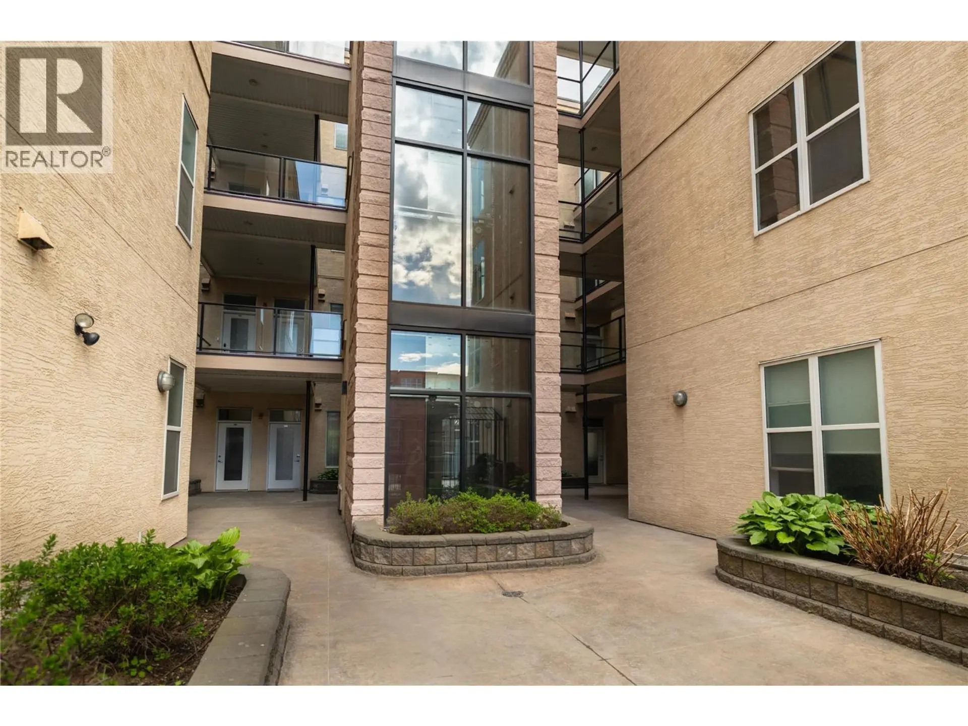 #408 1327 St Paul Street - Image 16