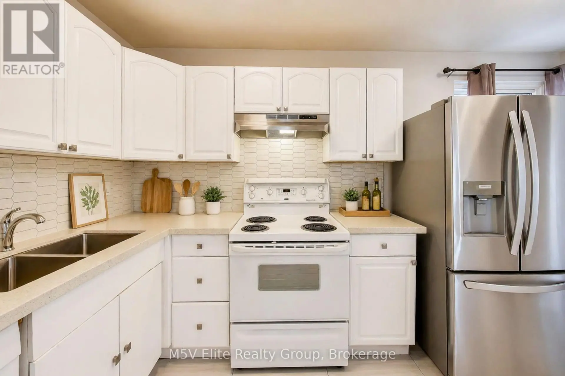 #2 105 DOVEDALE DRIVE - Image 7