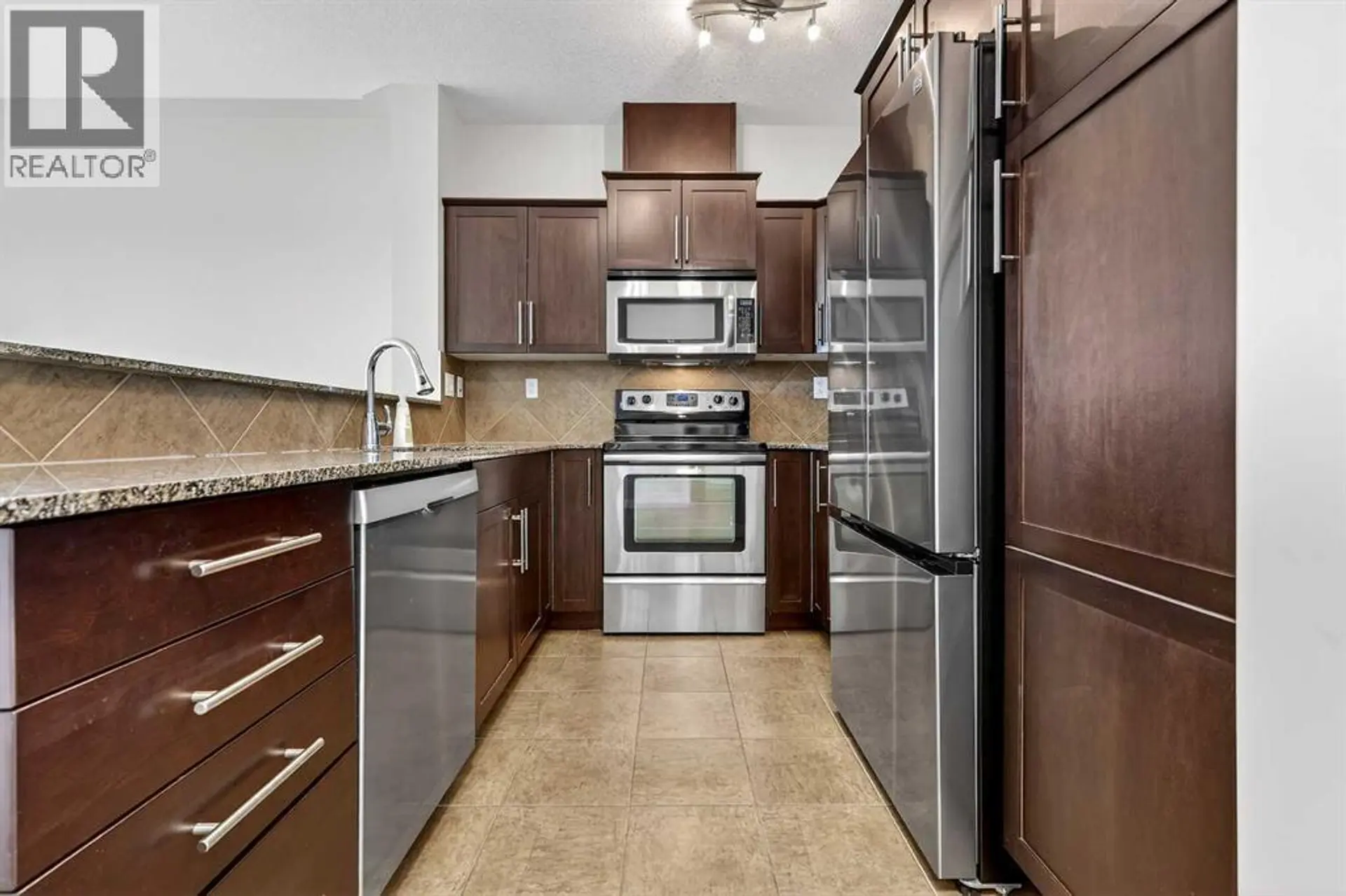 #404 35 Inglewood Park SE - Image 6