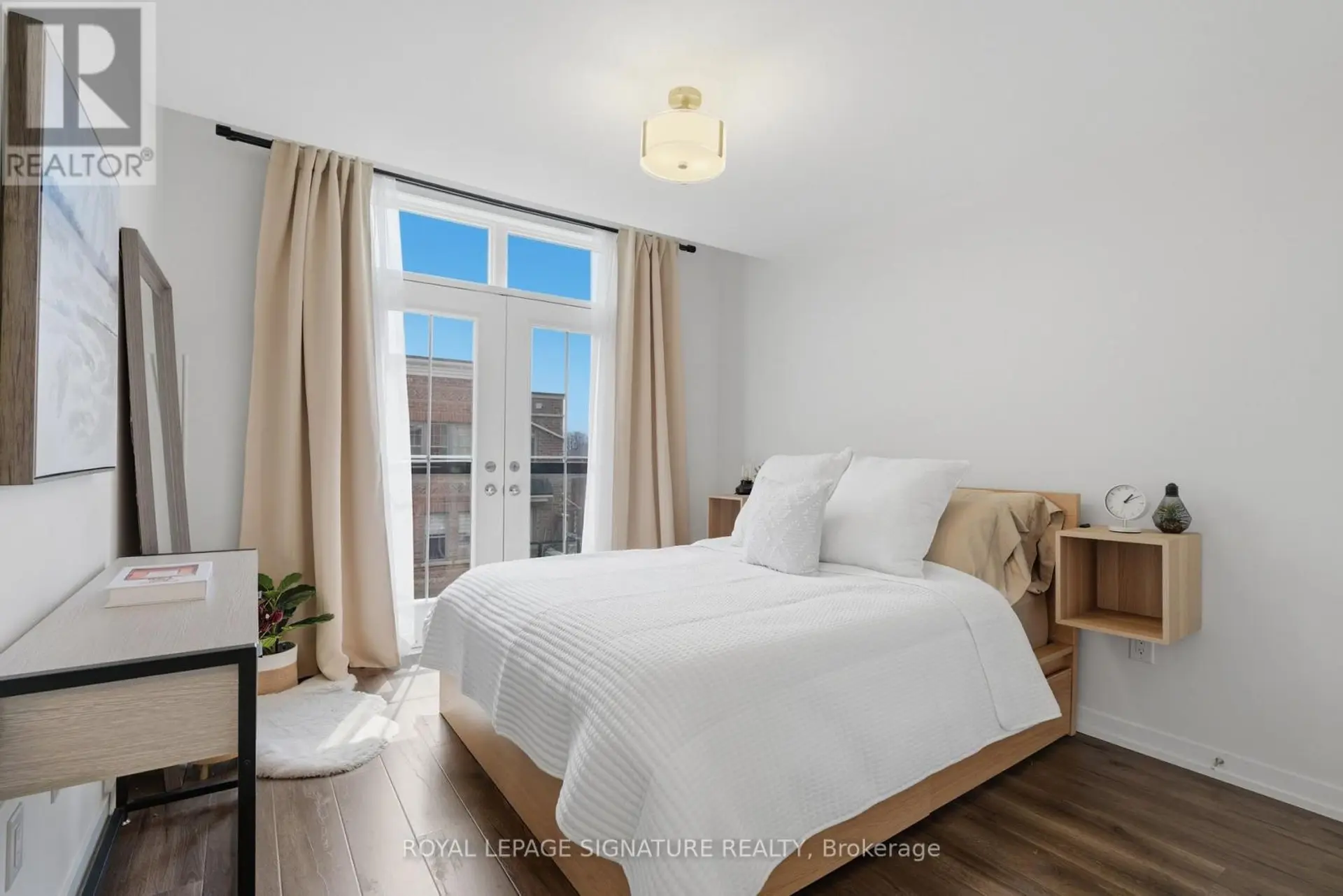 #50 2315 SHEPPARD AVENUE W - Image 11