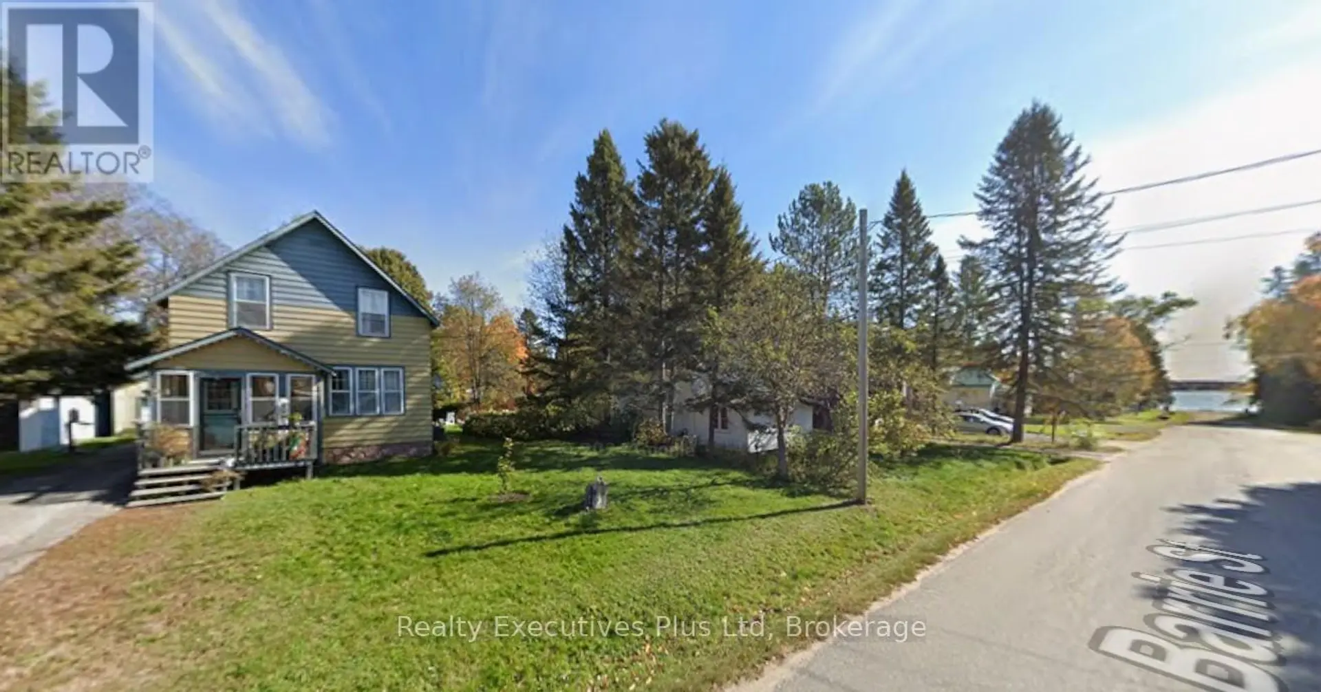 15 BARRIE STREET - Image 1