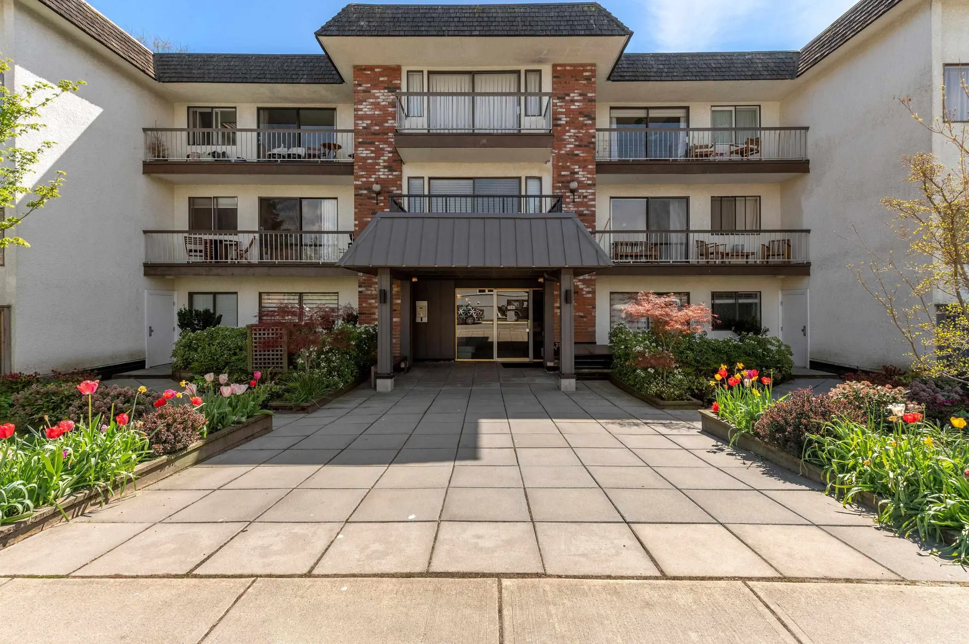 #103 2040 Cornwall Avenue - Image 9