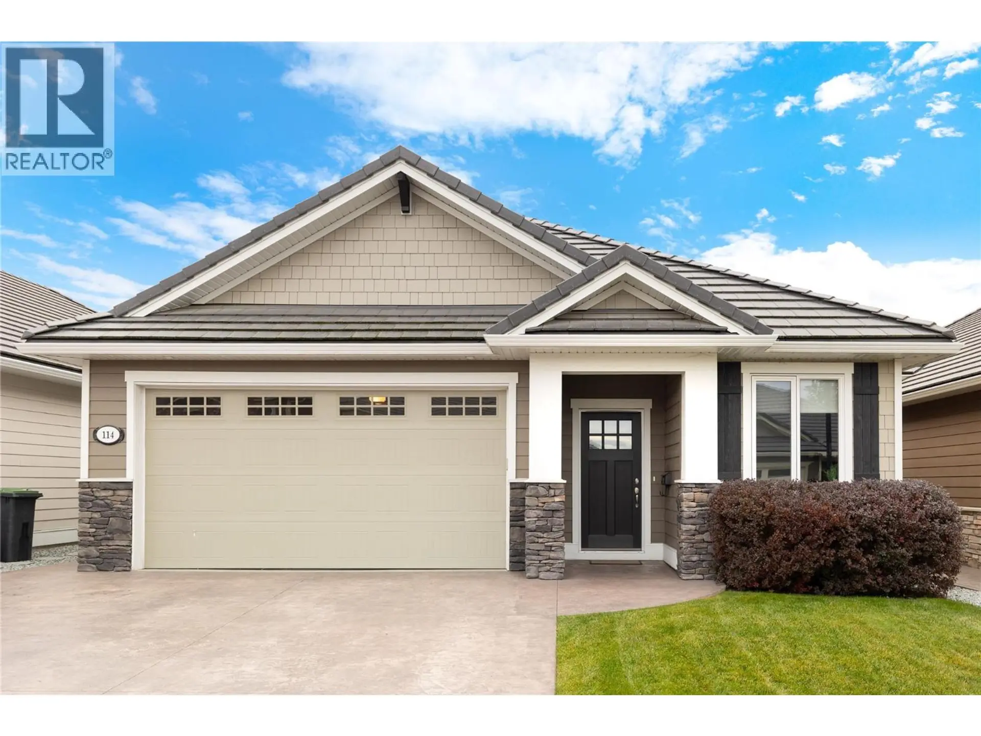 Property at #114 4450 Gordon Drive, Kelowna, BC