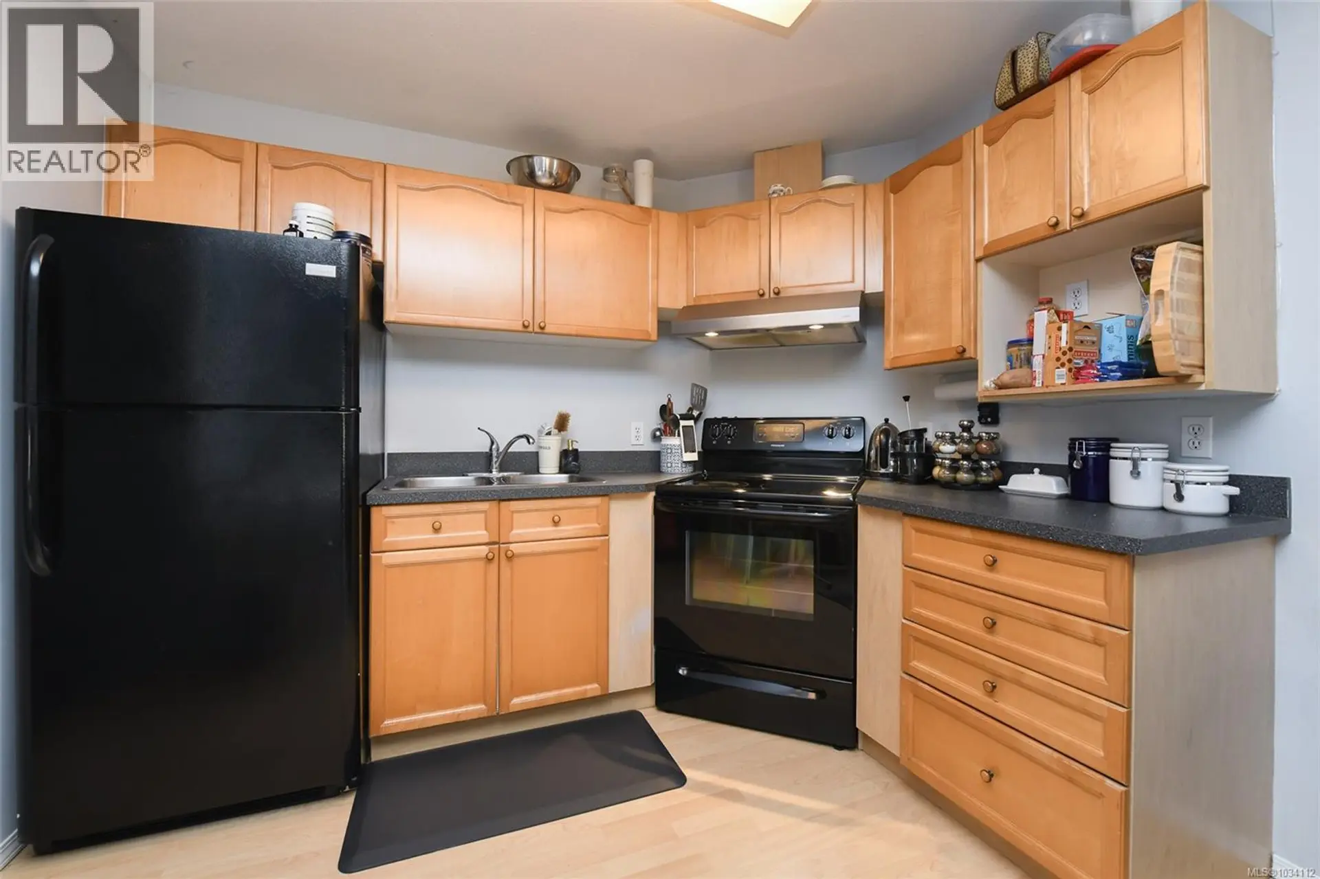 #106 1450 Tunner Dr - Image 5