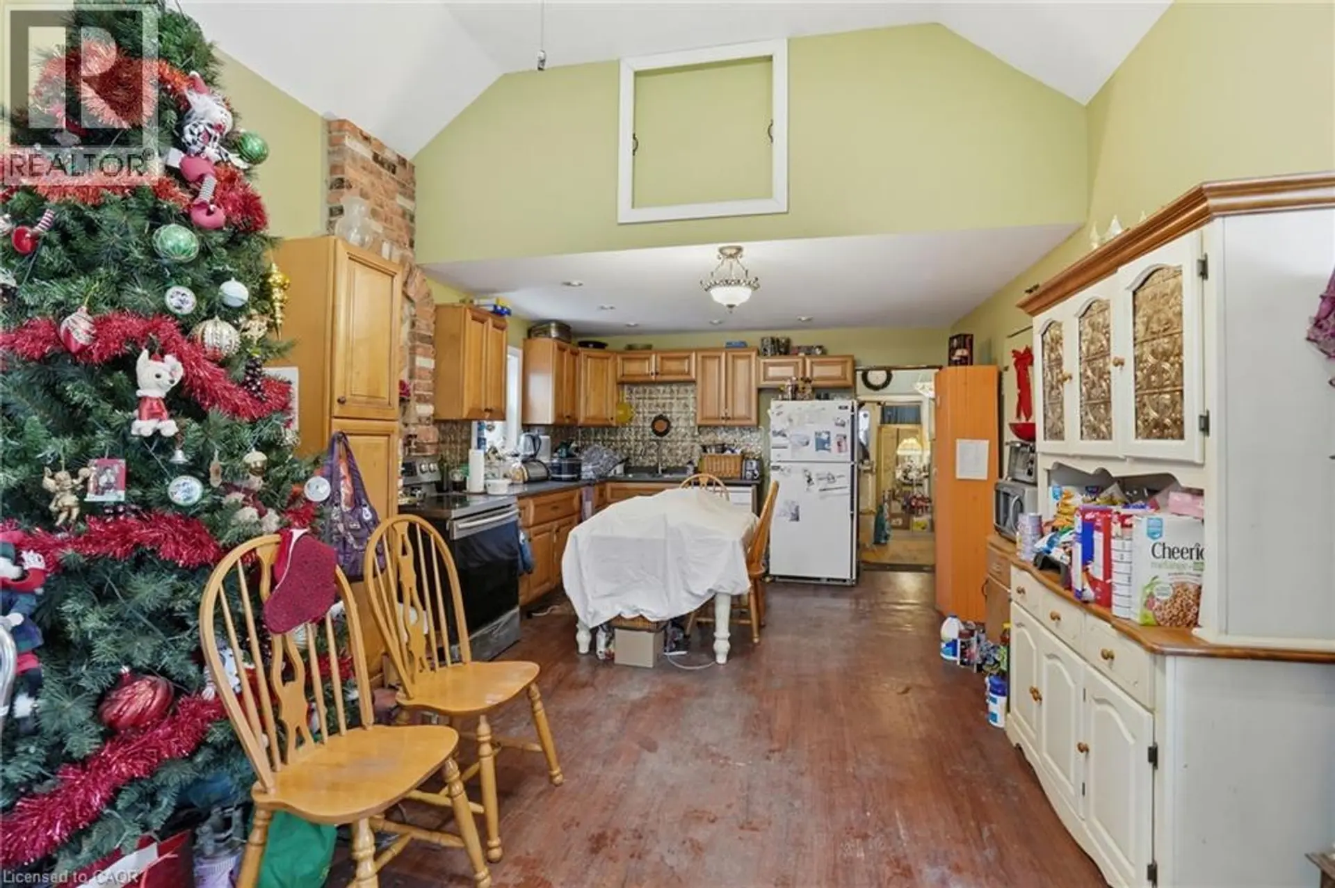 51 MOUNTAIN Avenue N - Image 12