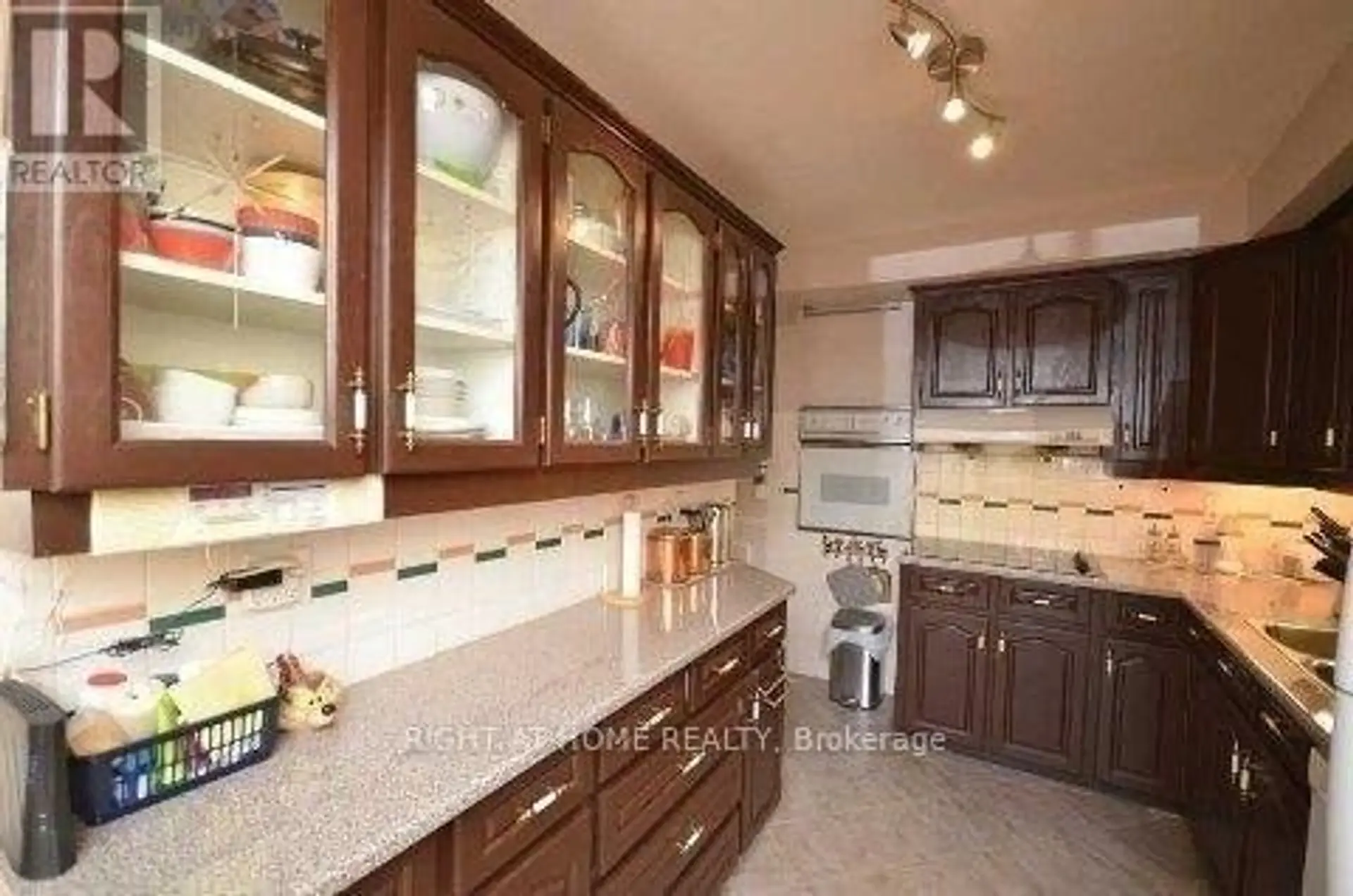 #17 7475 GOREWAY DRIVE - Image 2