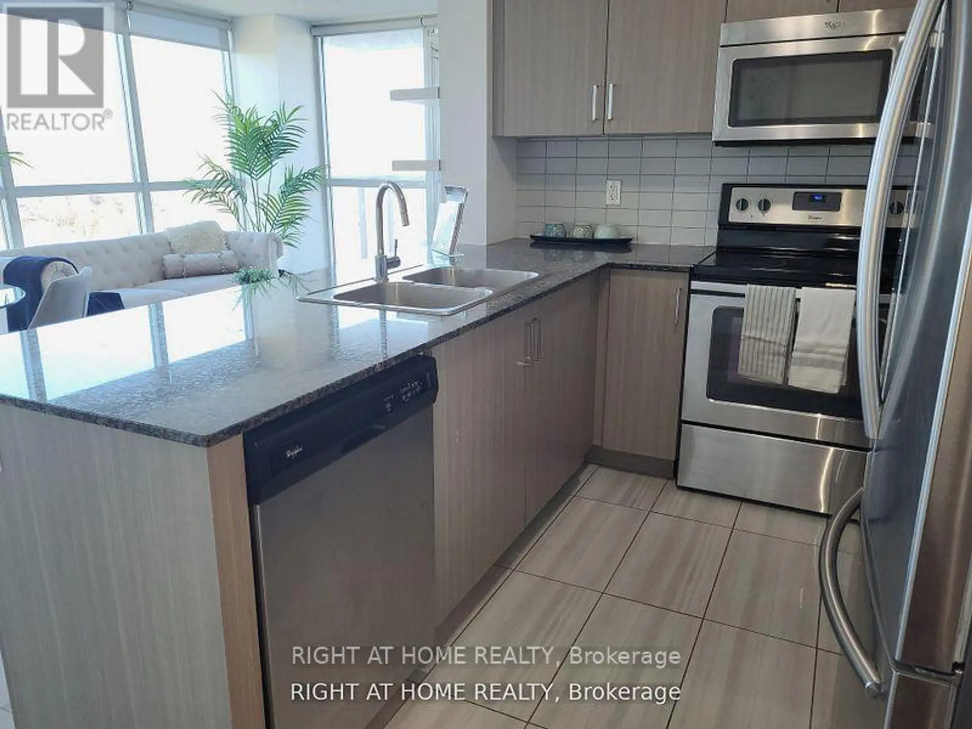 #906 80 ESTHER LORRIE DRIVE - Image 15