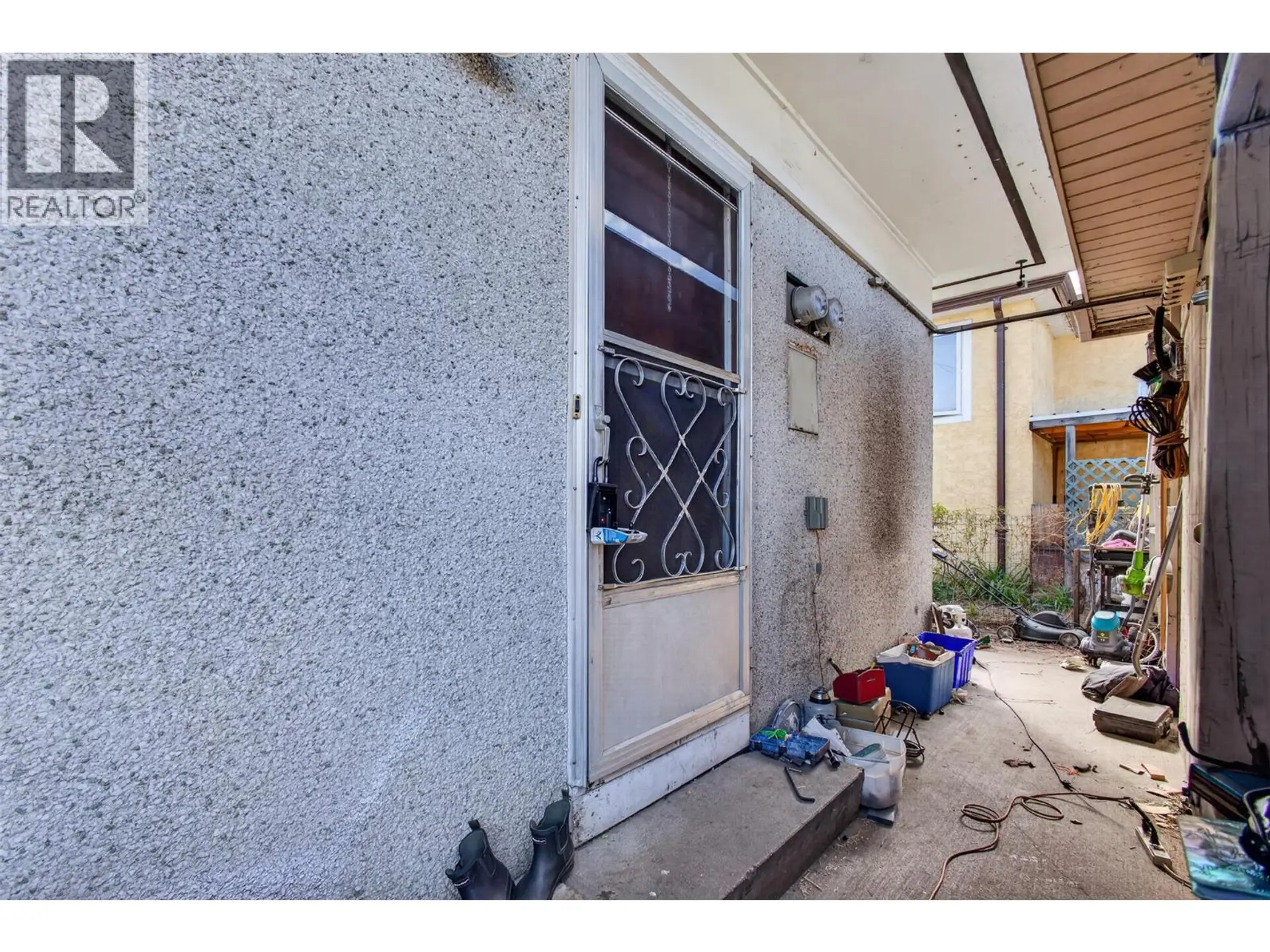 714 Patterson Avenue - Image 12