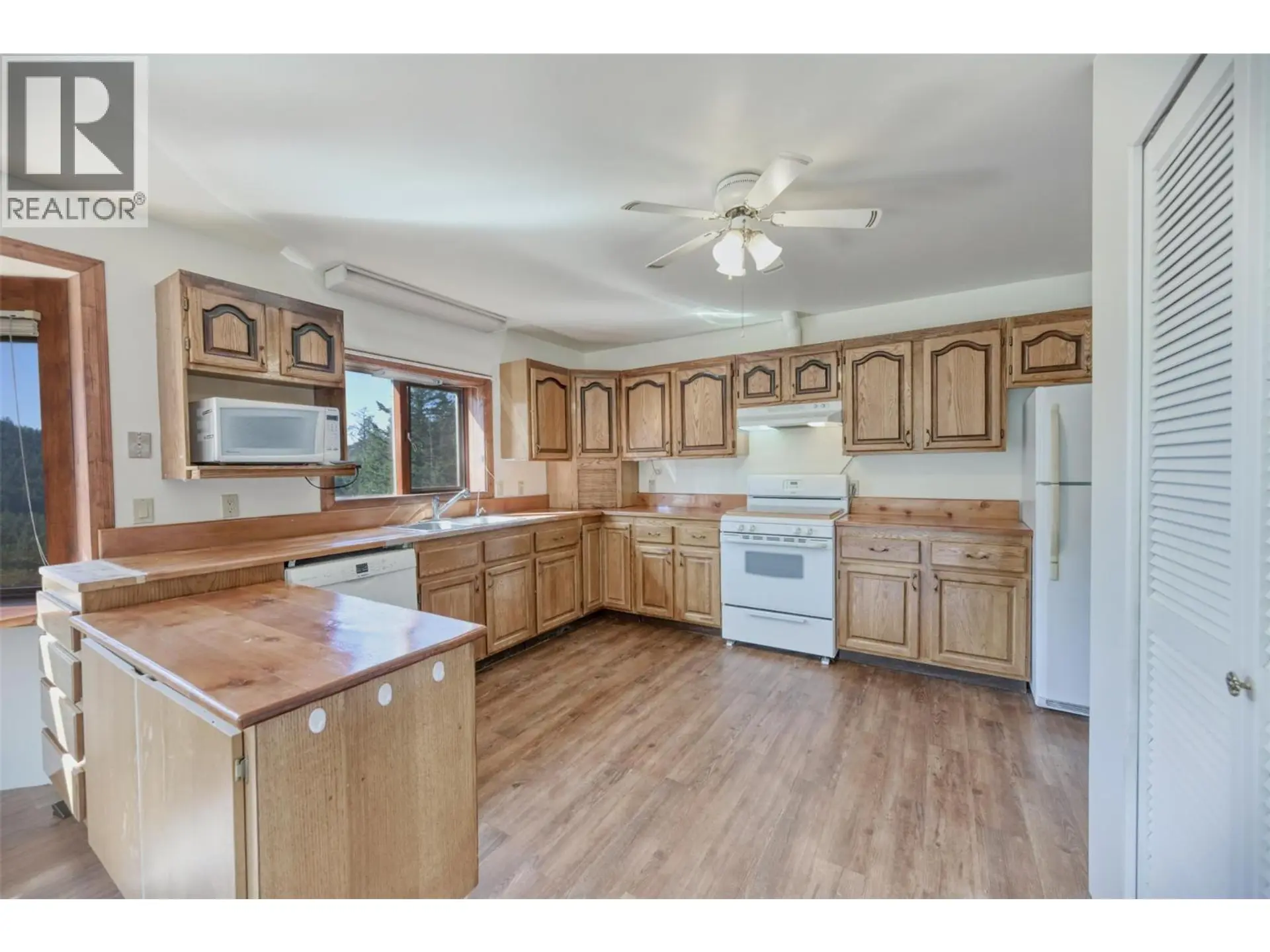 6050 Athelston-Hartford Road - Image 5