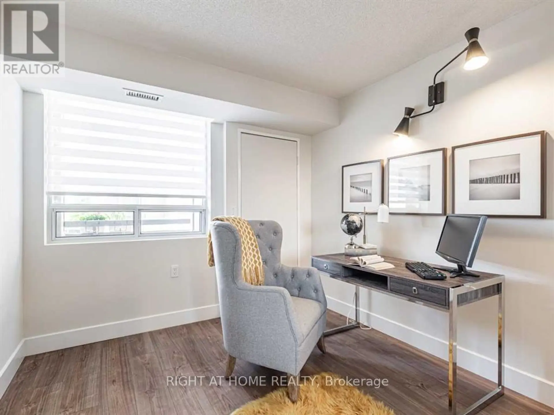 #215 555 WILSON HTS BOULEVARD - Image 15