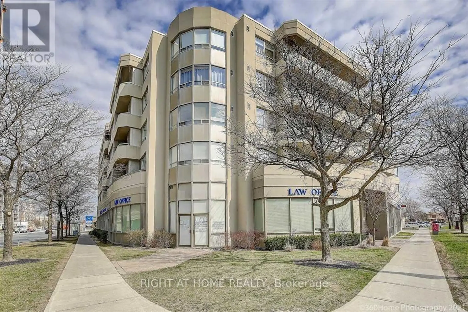 #215 555 WILSON HTS BOULEVARD - Image 1