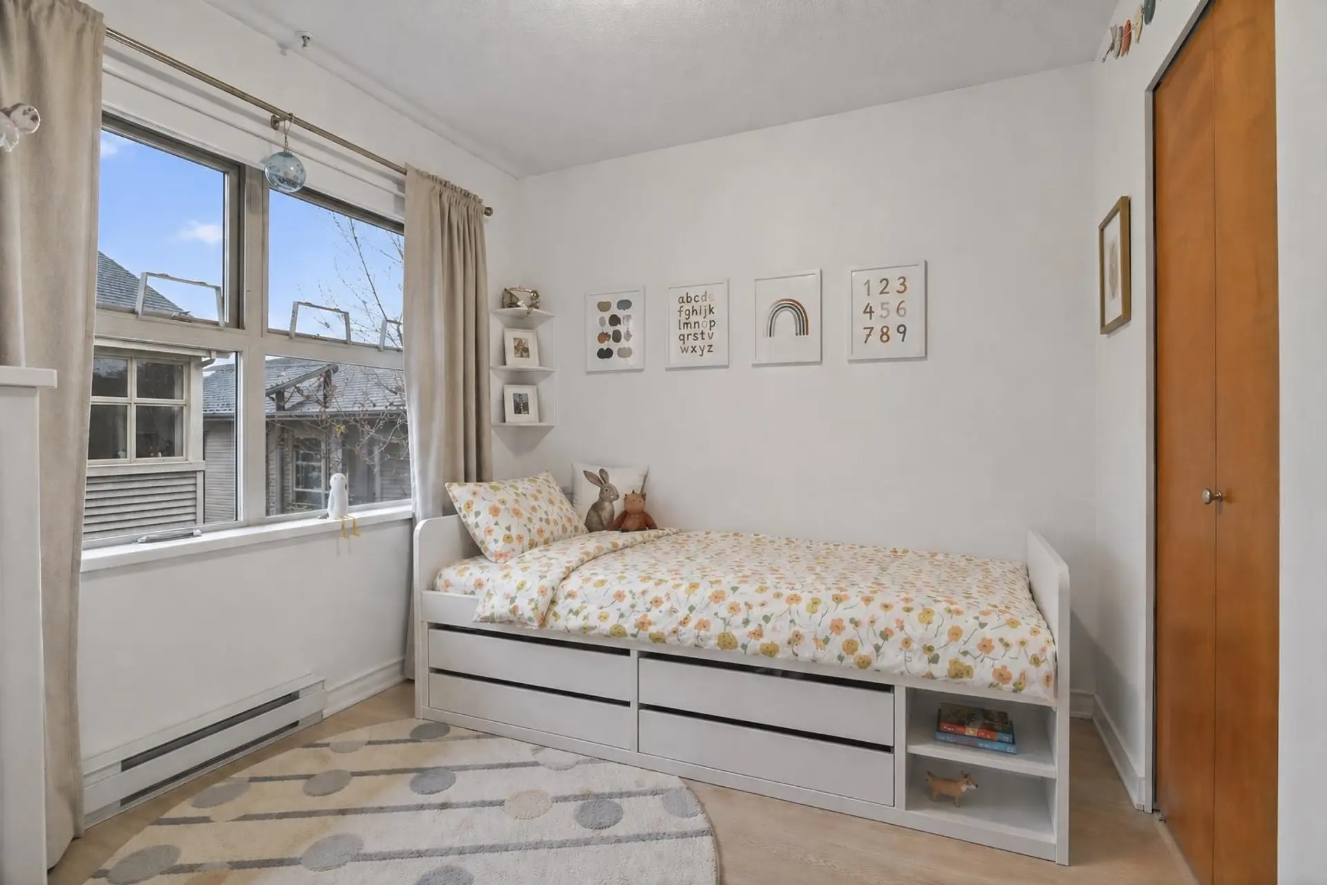 #31 3855 Pender Street - Image 11