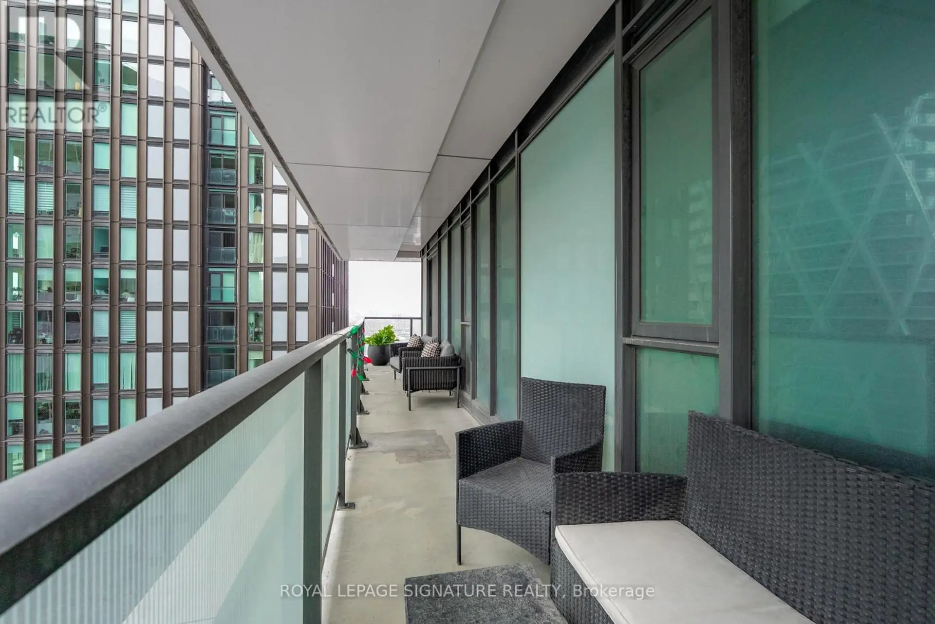 #2503 426 UNIVERSITY AVENUE - Image 15
