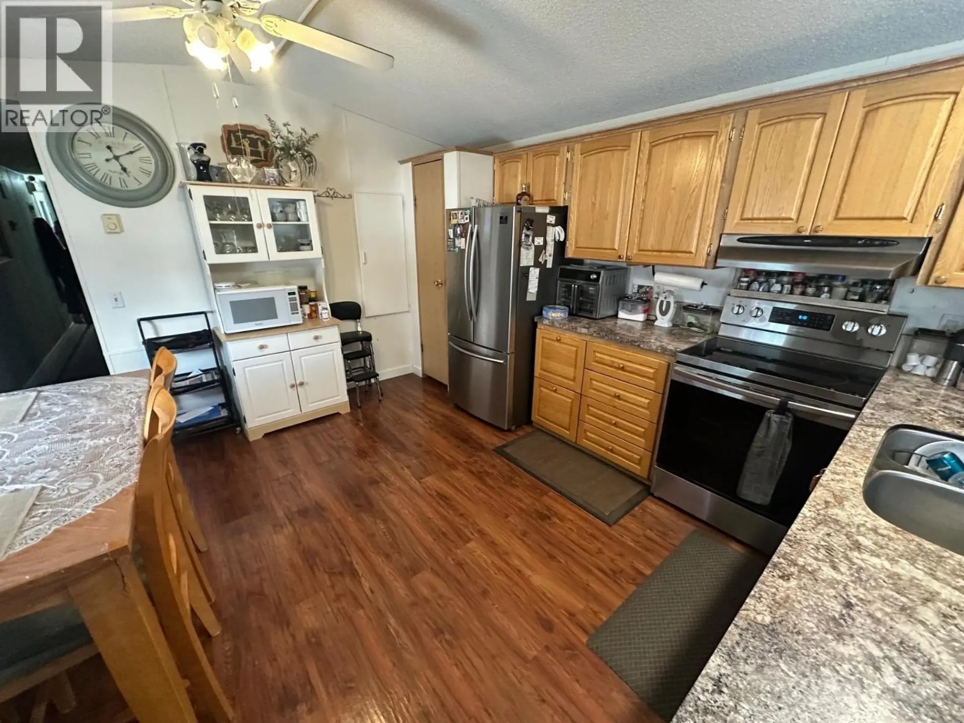 10085 98 STREET - Image 3