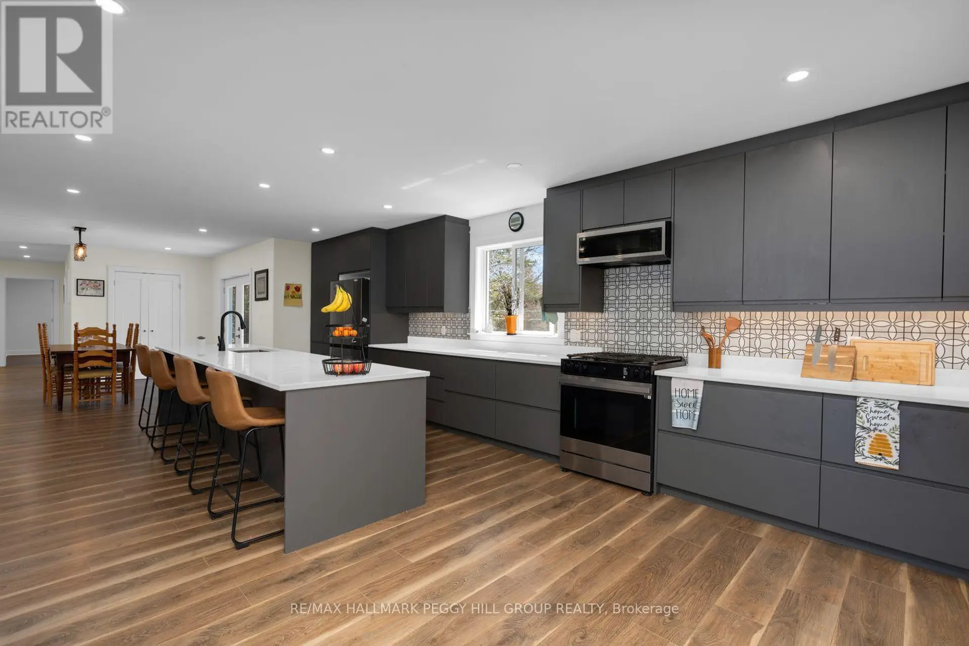 400 RAYMOND ROAD - Image 7