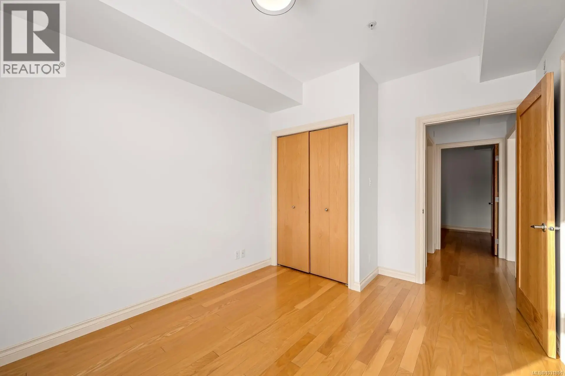 #303 2676 Island Hwy - Image 9