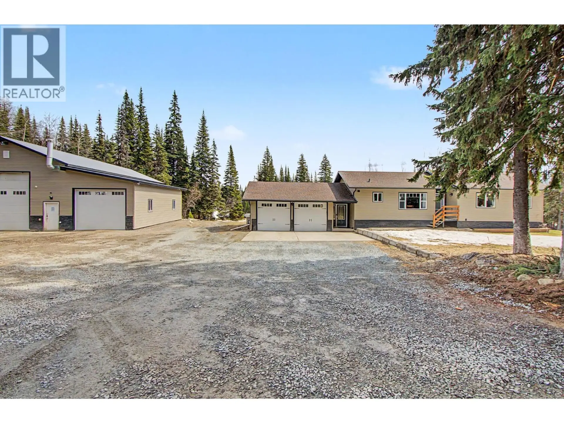 Property at 11320 PILOT MOUNTAIN ROAD, Prince George, BC