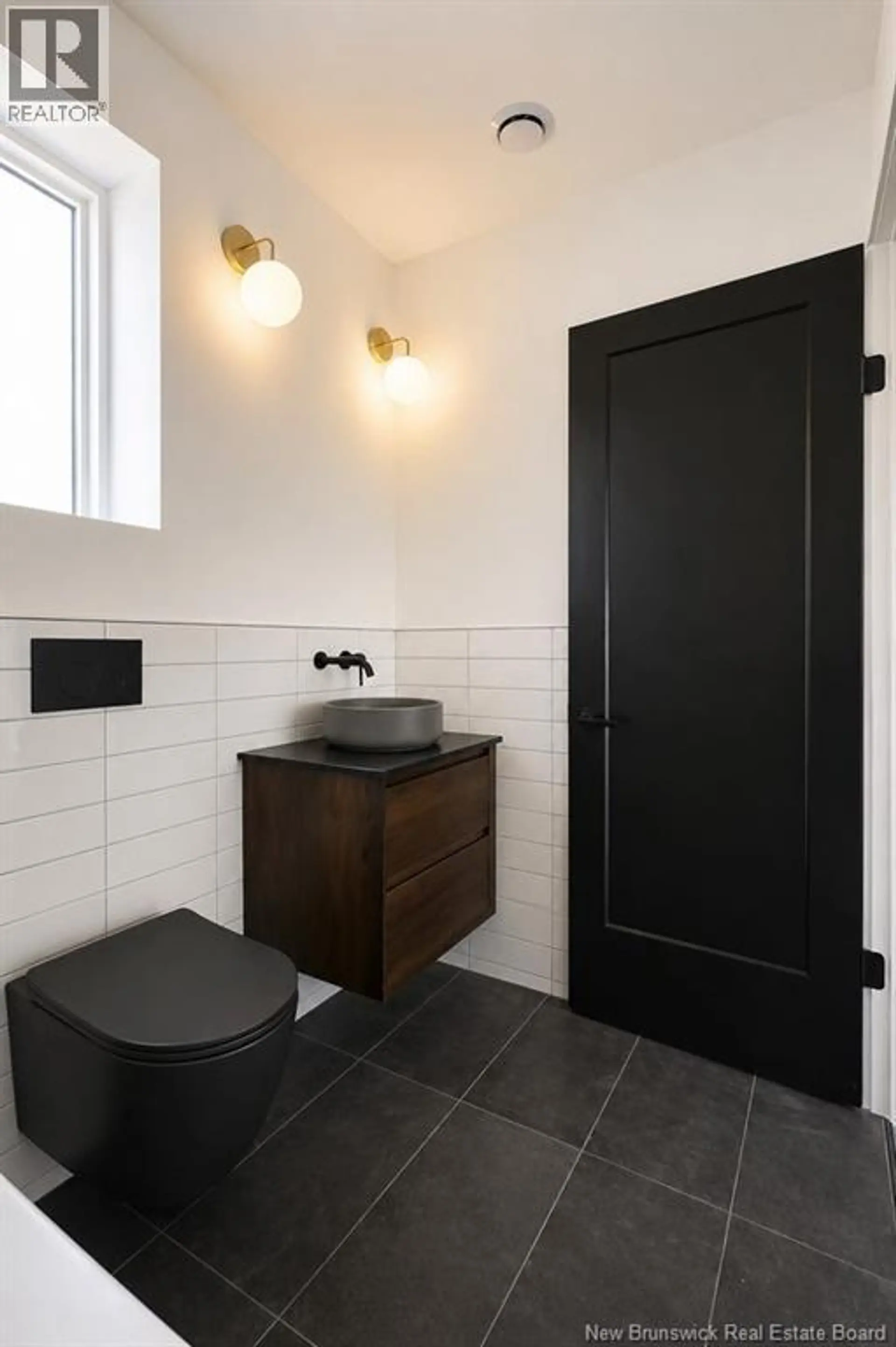 18 Eaton Street - Image 13