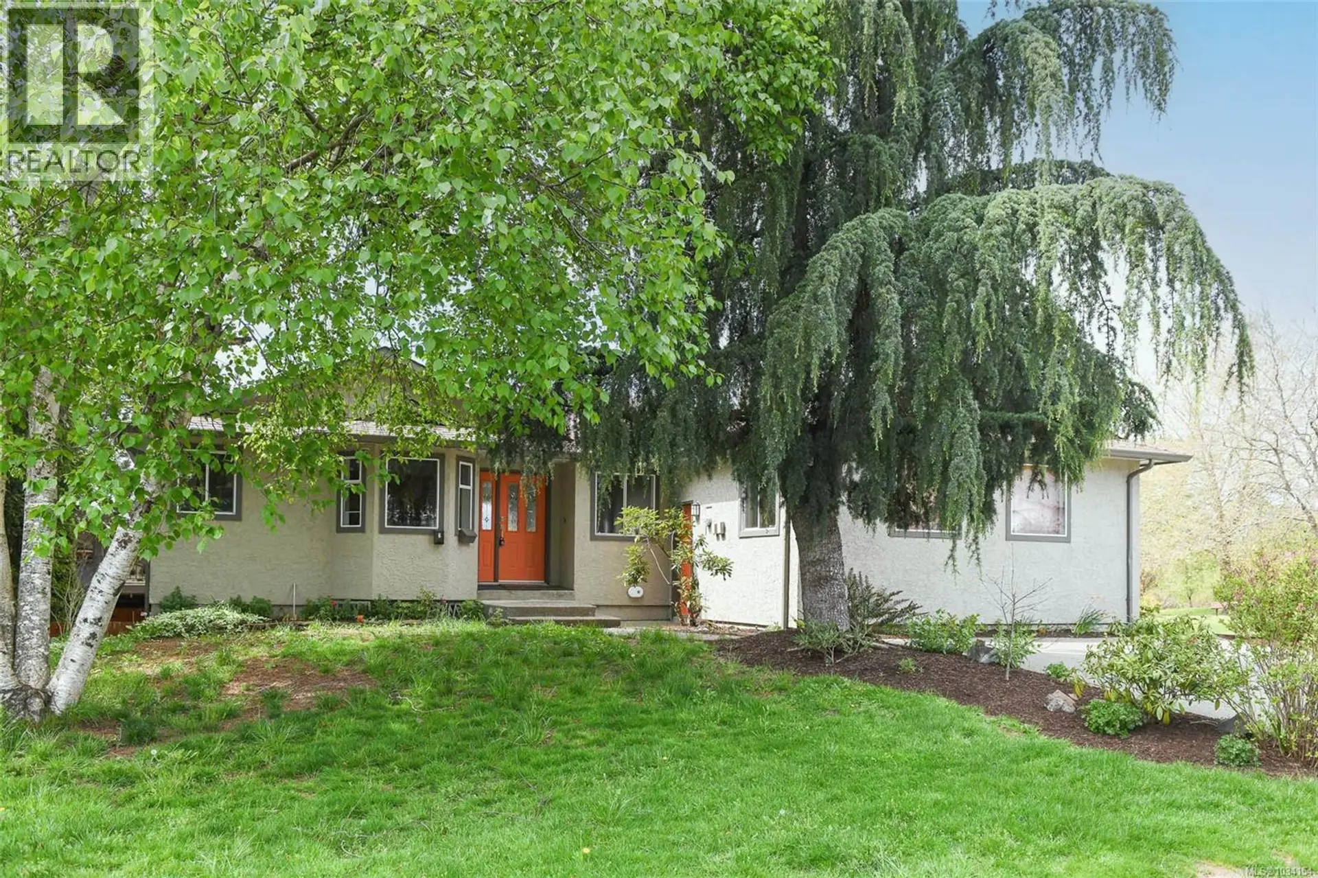 Property at 349 Durrand Pl, Courtenay, BC