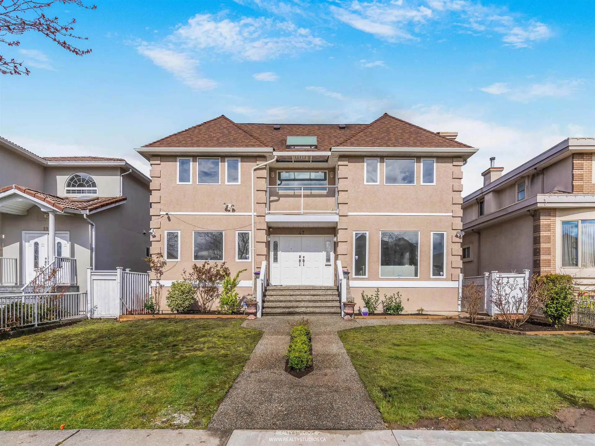 Property at 47 E 50th Avenue, Vancouver, BC