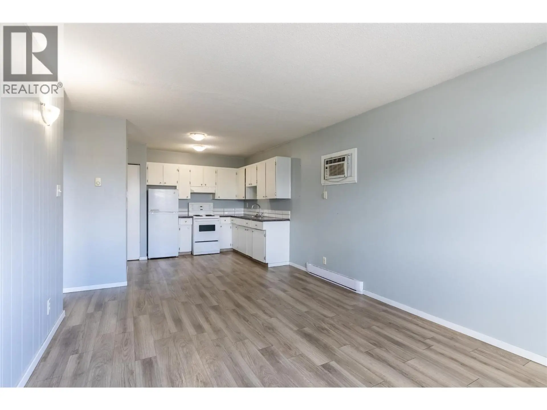 975 Tranquille Road - Image 5