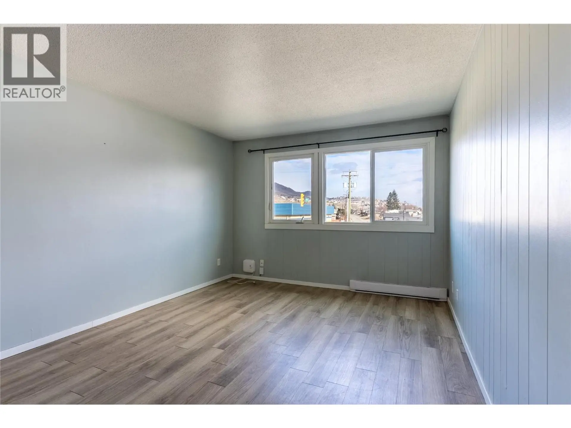975 Tranquille Road - Image 6