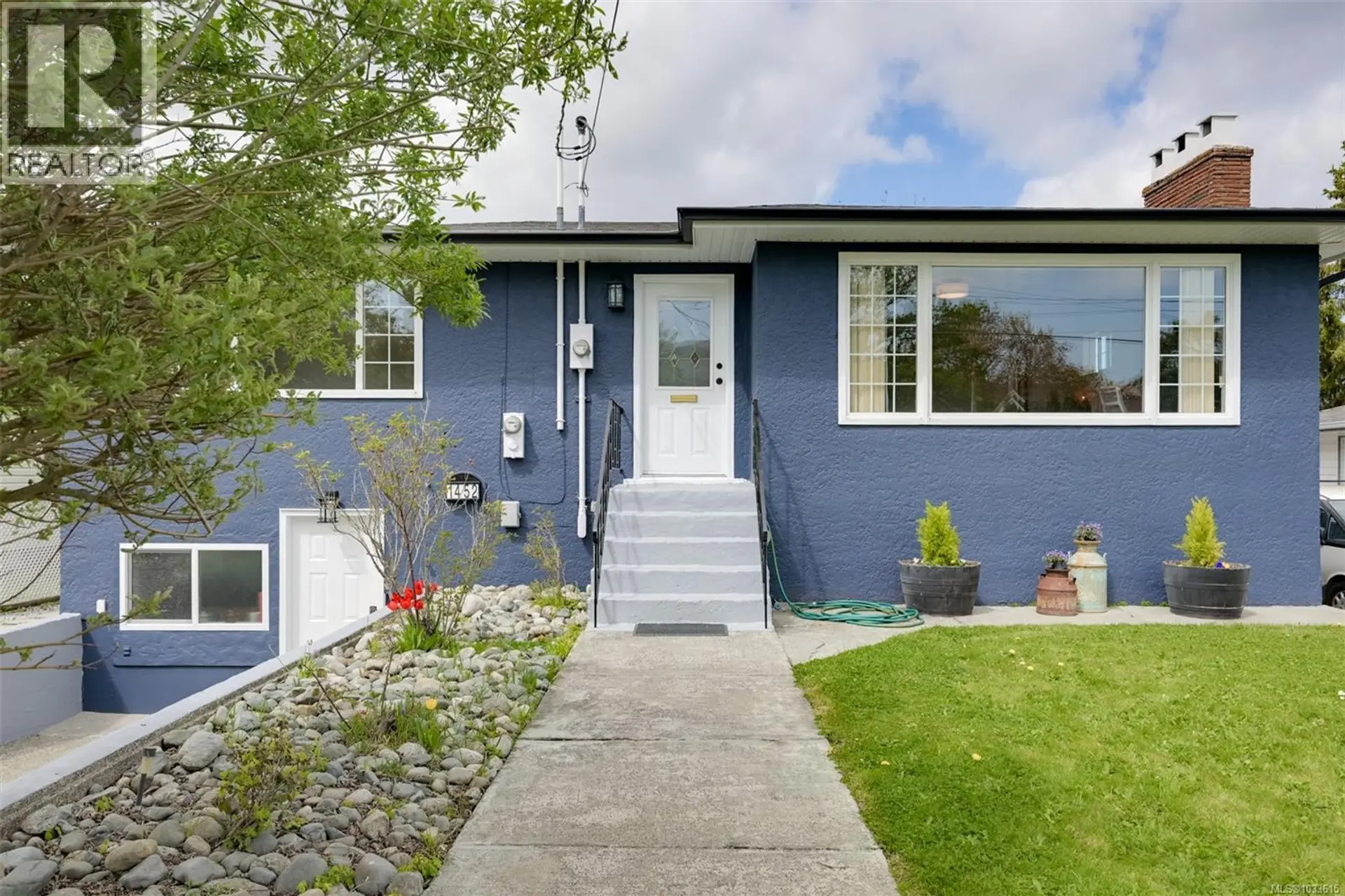 Property at 1452 Westall Ave, Victoria, BC