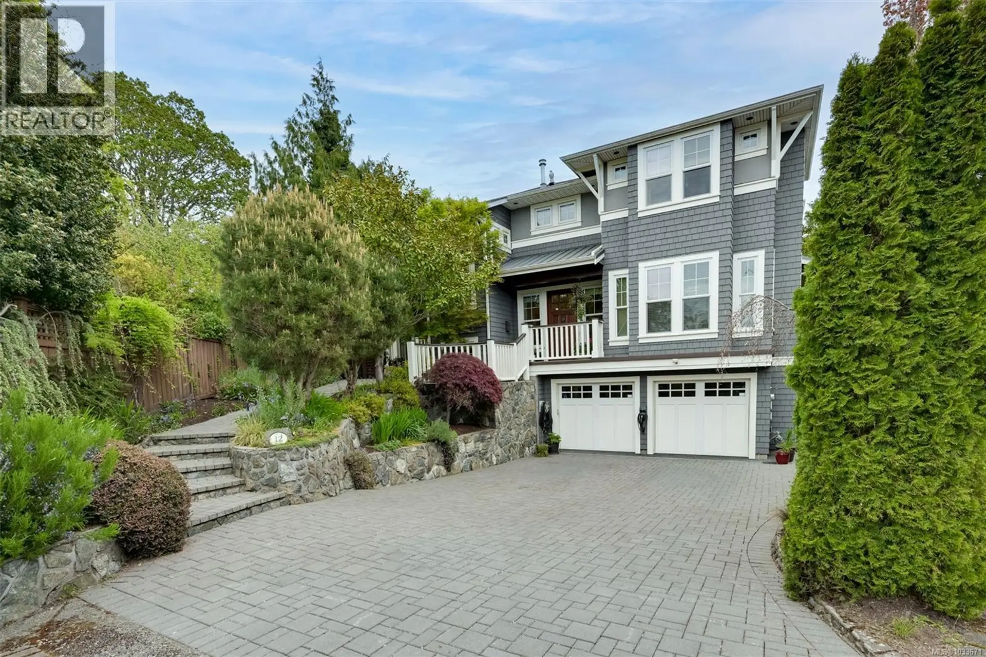 Property at 12 Briar Pl, Victoria, BC