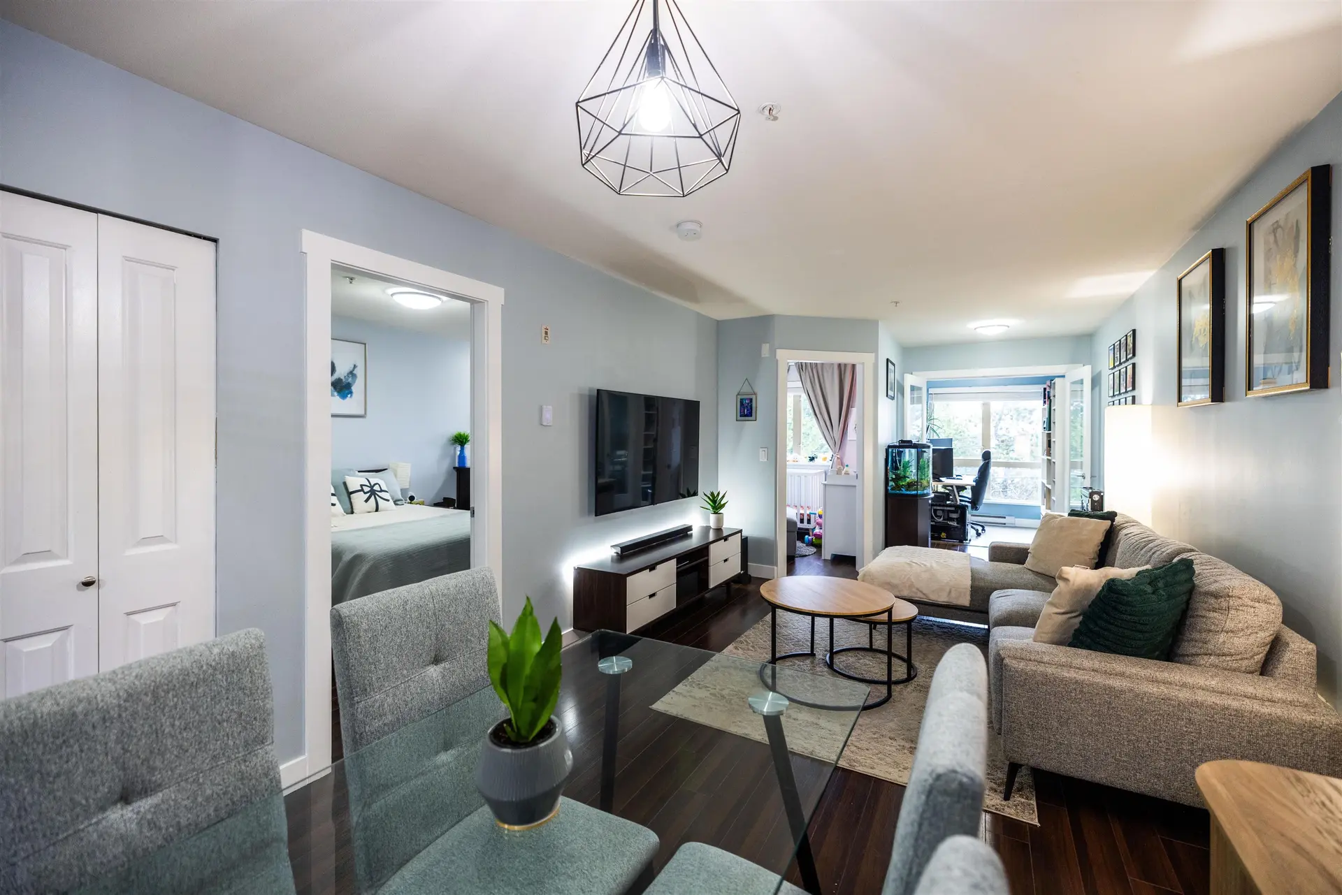 #312 1239 Kingsway Street - Image 4