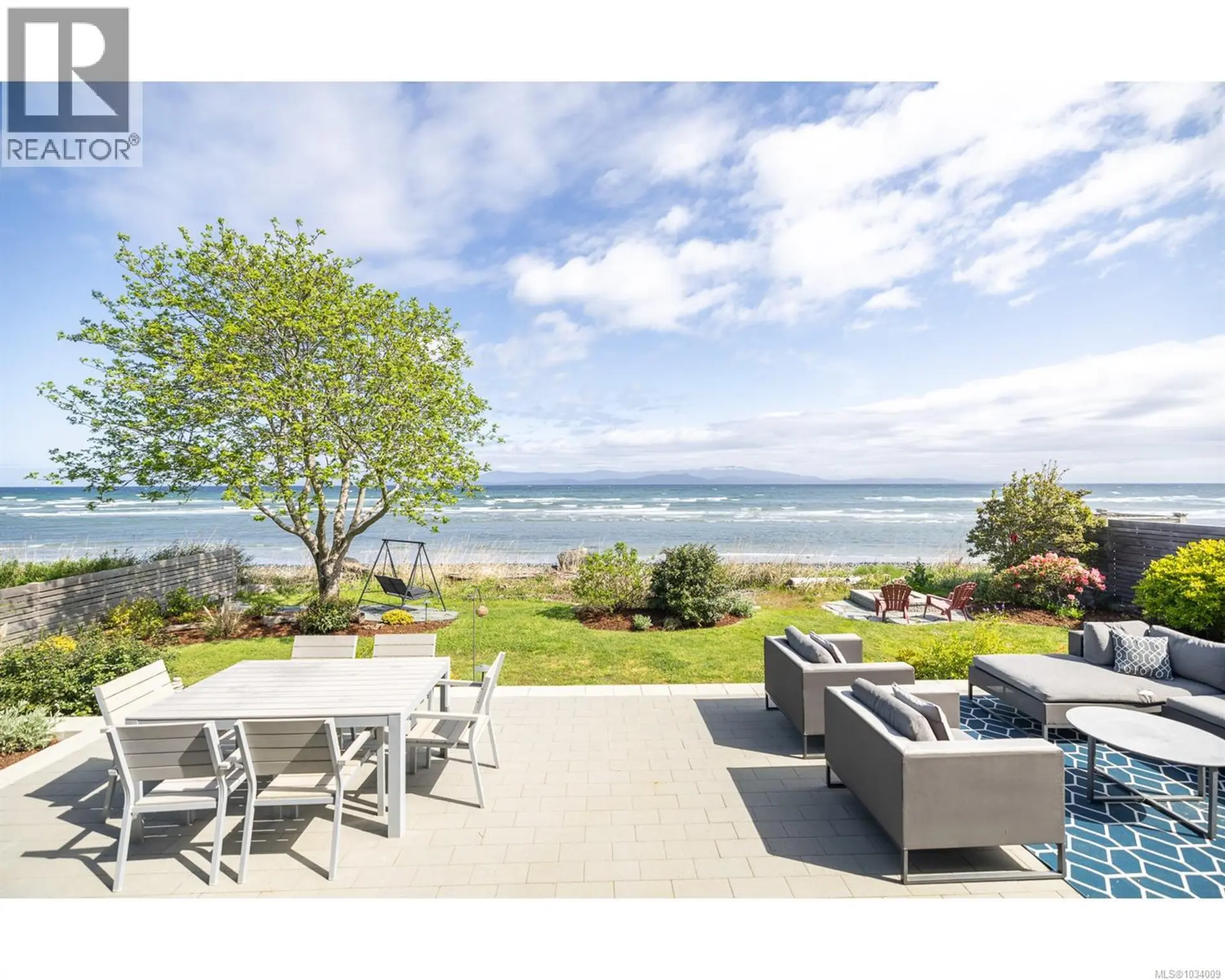 Property at 1039 SEACREST Pl, Qualicum Beach, BC