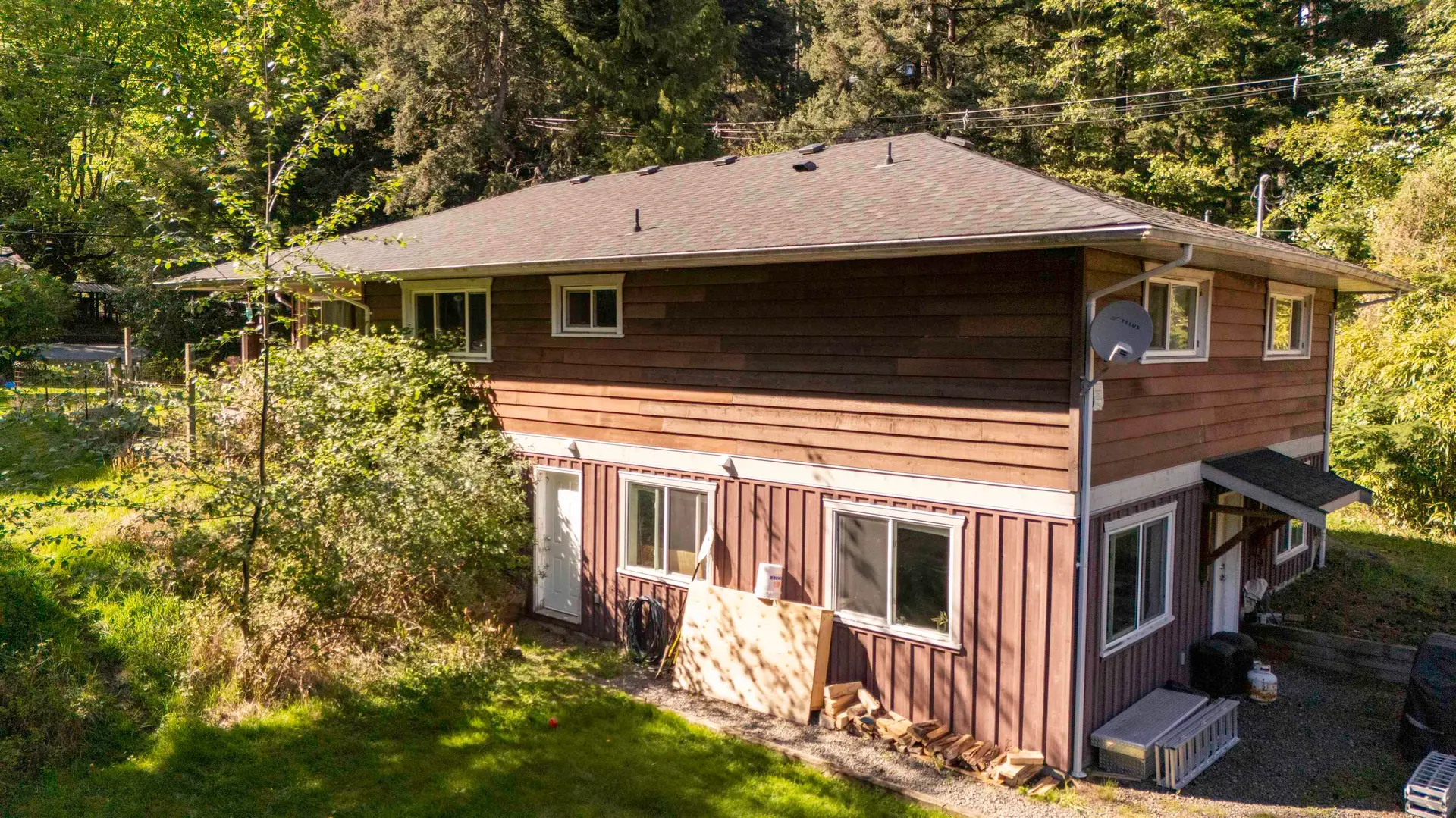 1335 Eagle Cliff Road - Image 2